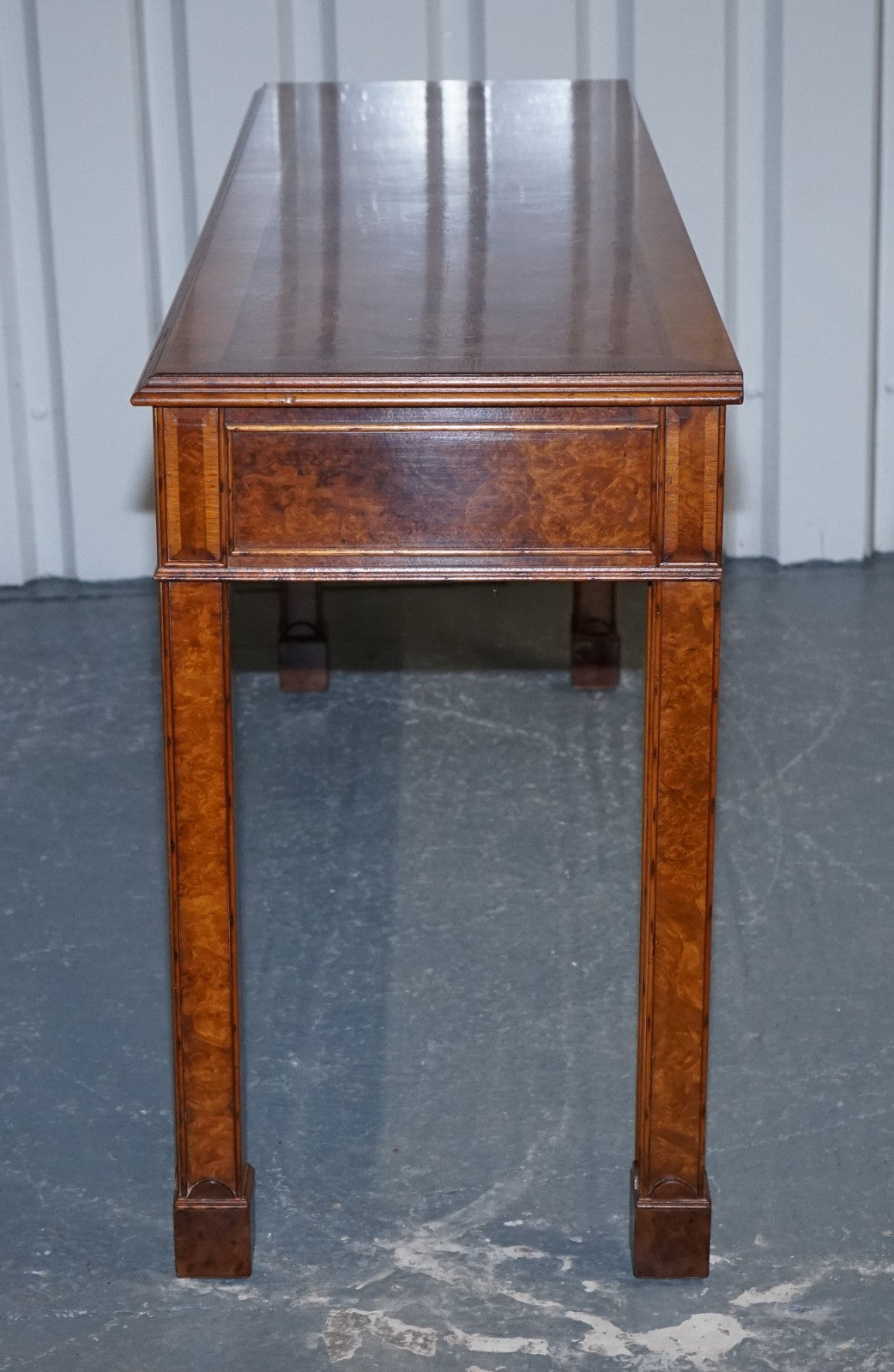 GEORGIAN STYLE BRIGHTS OF NETTLEBED LONDON BURR WALNUT CONSOLE TABLE
