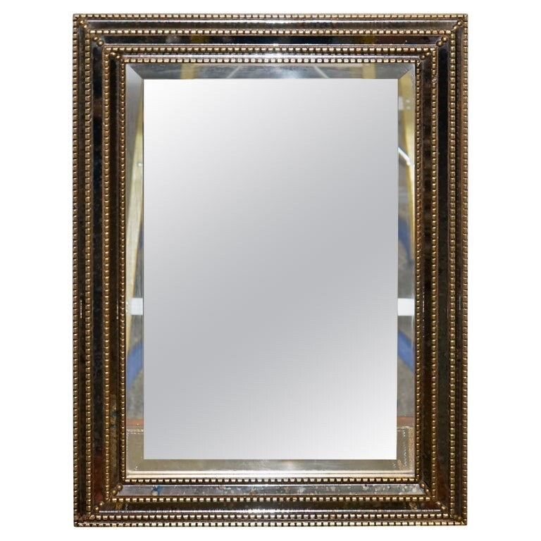 LOVELY BEVELLED TRIPLE GOLD BEAD DECORATION FOXING EFFECT