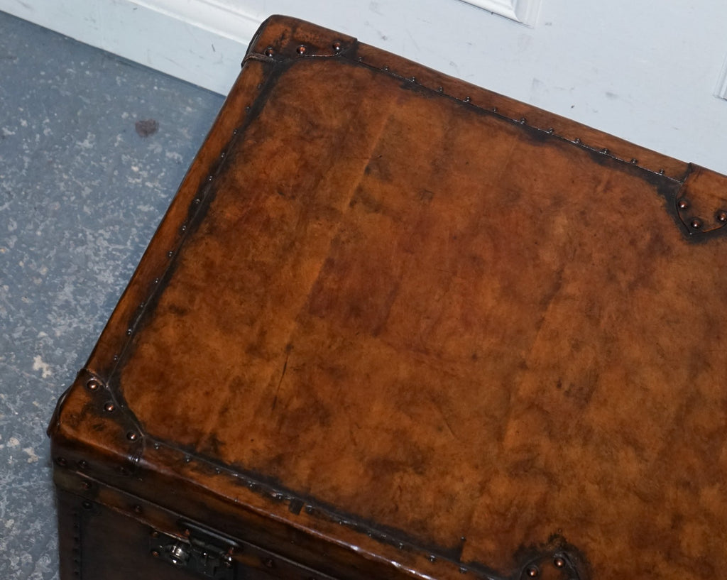FULLY RESTORED HAND DYED BROWN LEATHER LOCKABLE STORAGE TRUNK