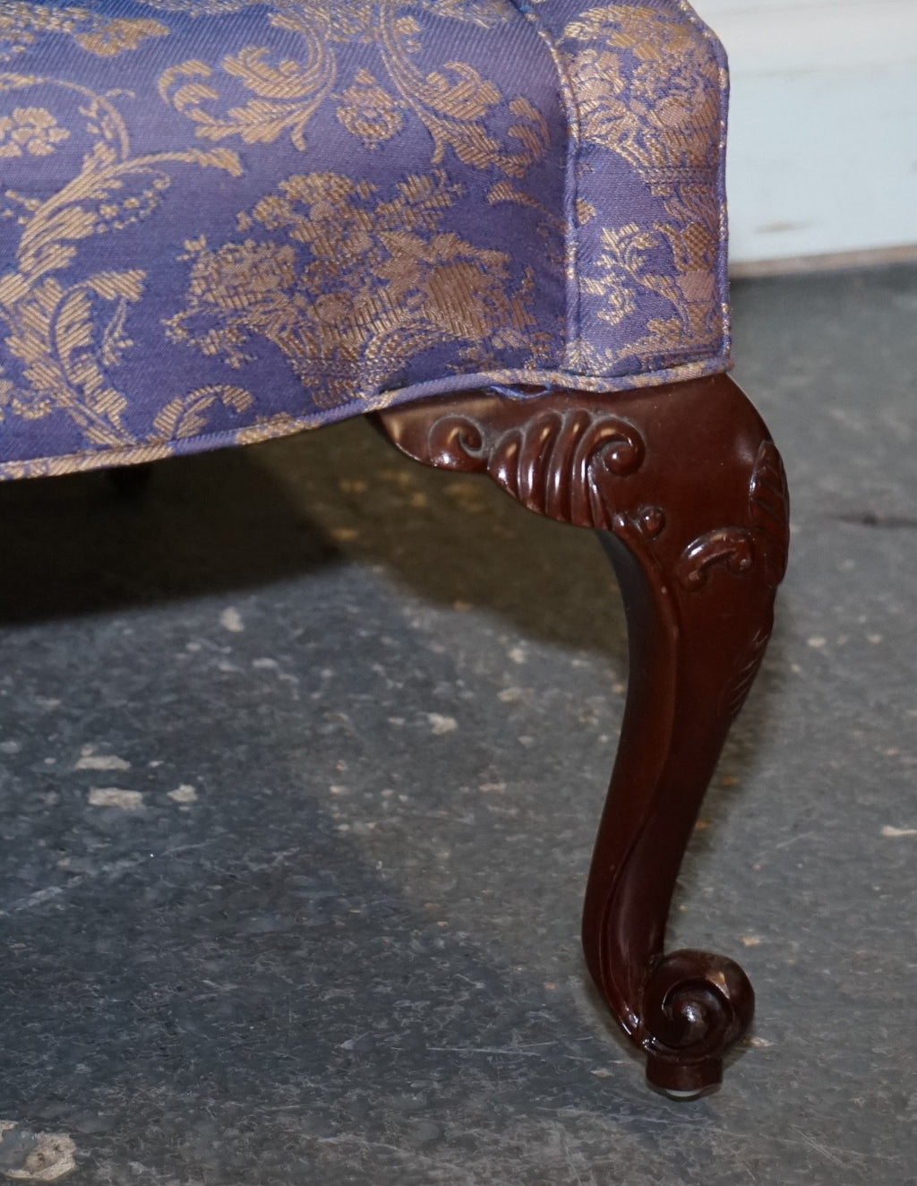 ANTIQUE ENGLISH COUNTRY HOUSE CHIPPENDALE CAMEL BACK FABRIC THREE SEATER SOFA