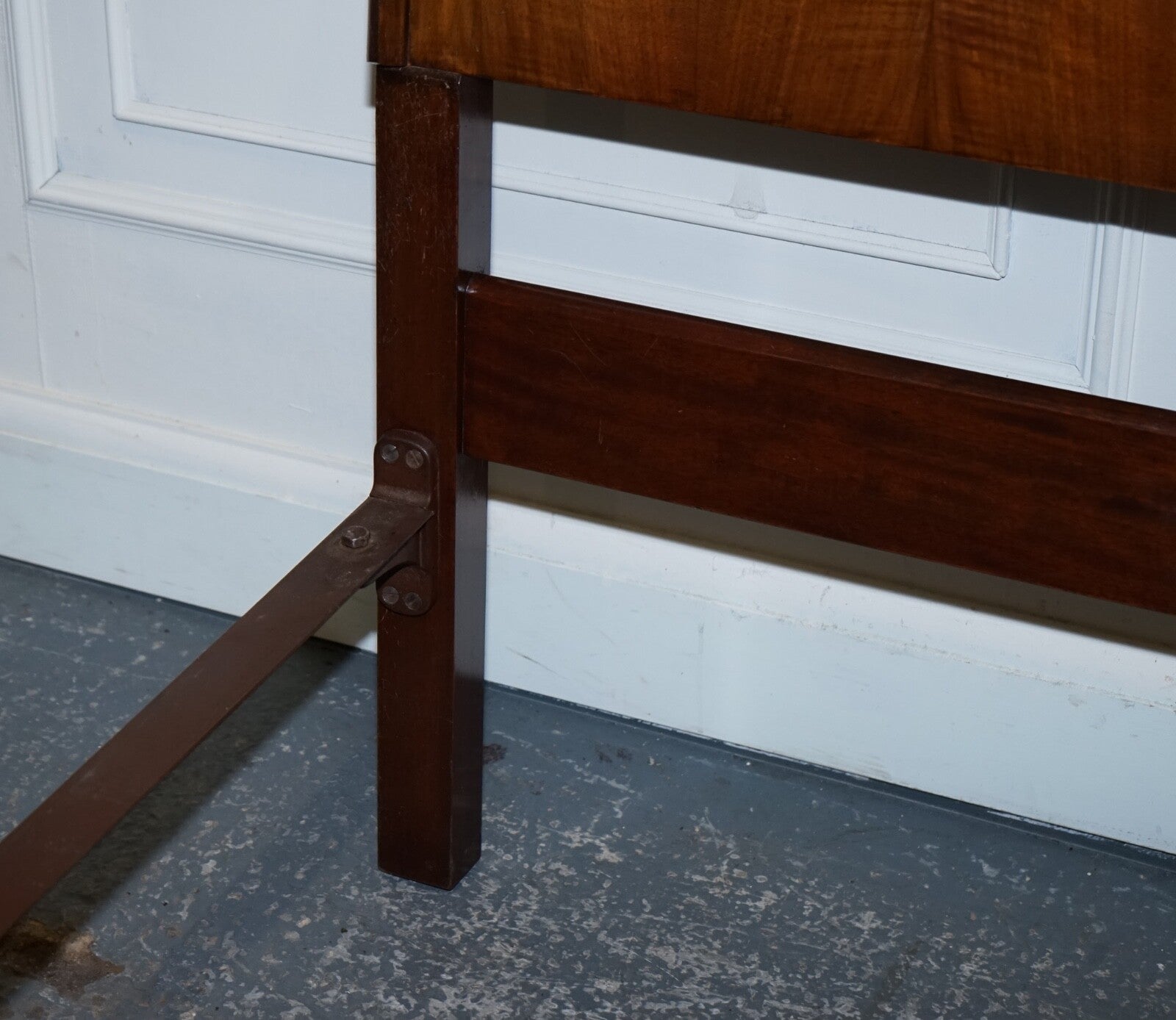 1930 ART DECO BURR WALNUT ENGLISH MADE VONO BEDSTEAD FRAME QUEEN ANNE LEGS 2/2