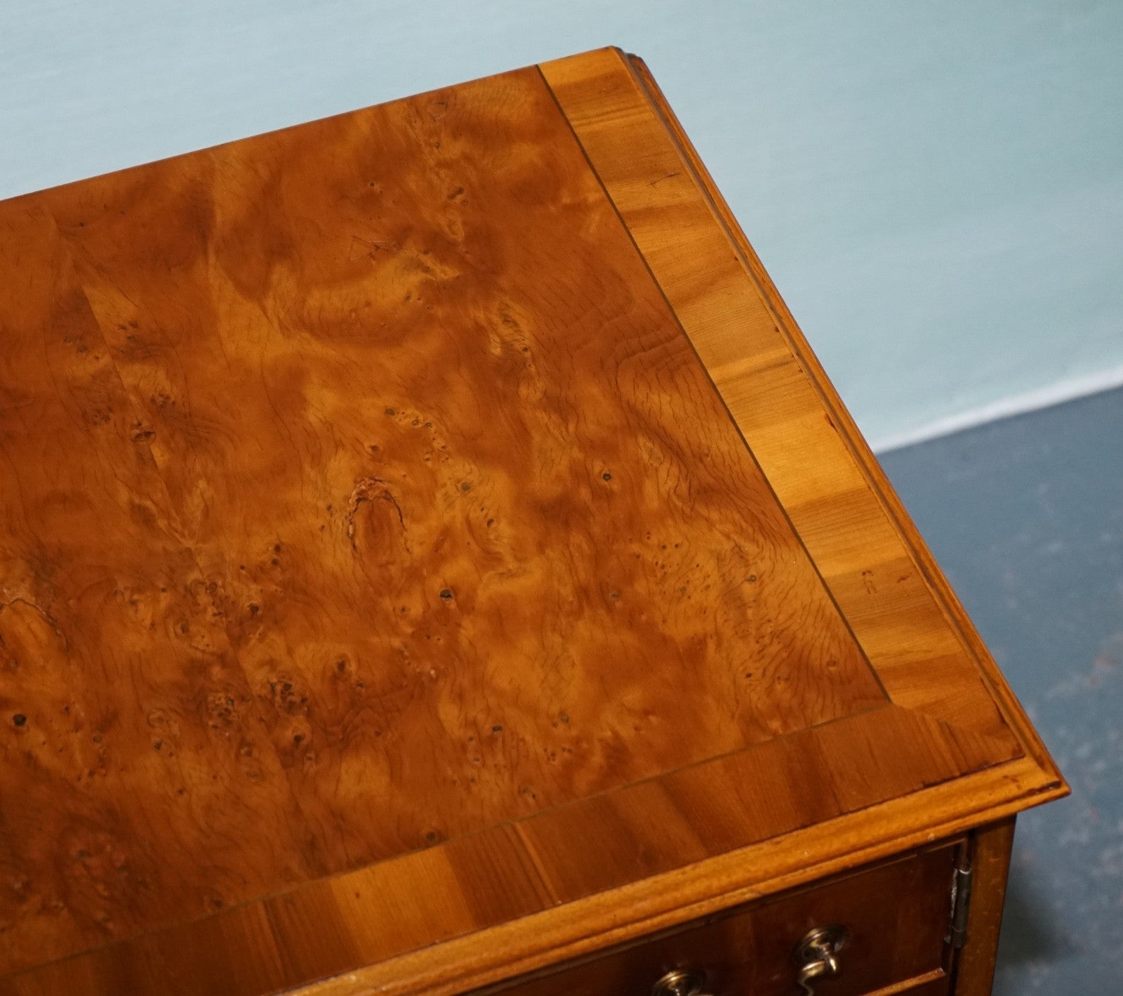 VINTAGE FAUX CHEST OF DRAWERS RECORD CABINET