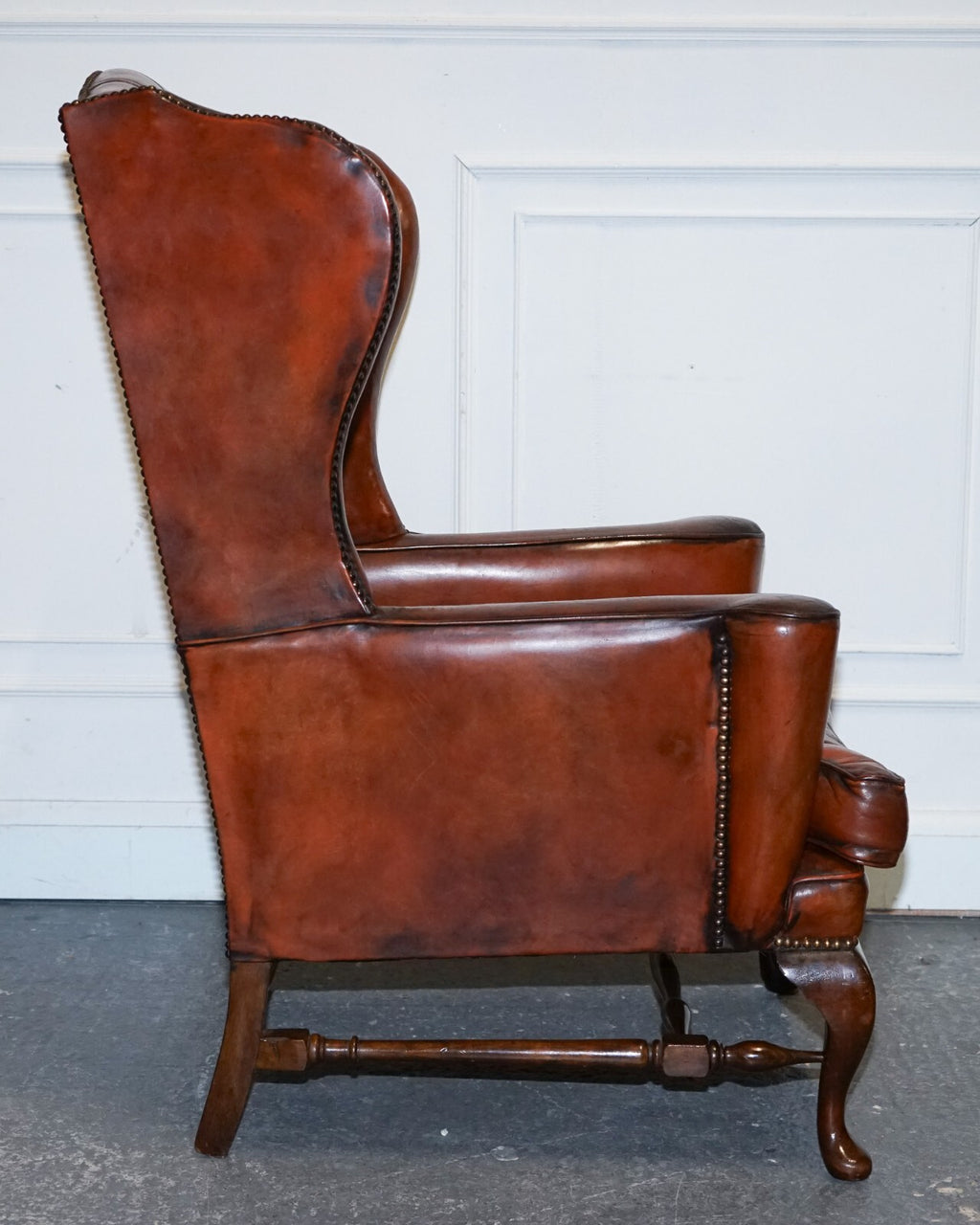 PAIR OF WILLIAM MORRIS FLAT ARM CHESTERFIELD WINGBACK BORDEAUX ARMCHAIRS