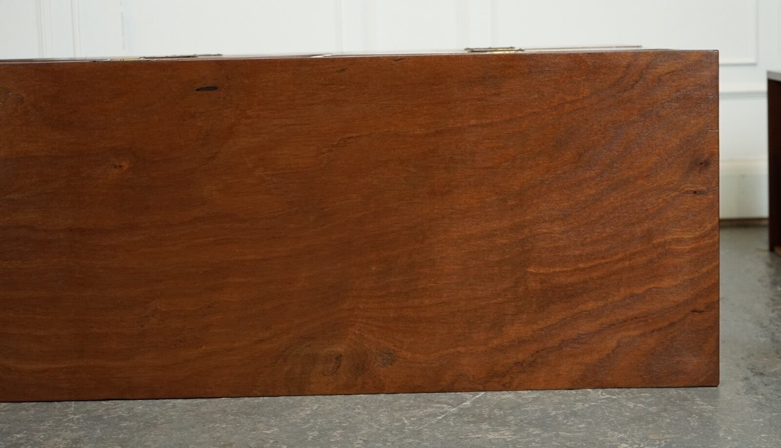 RARE ANTIQUE MILITARY CAMPAIGN MERCHANTS COUNTER SIDEBOARD GRADUATED DRAWERS