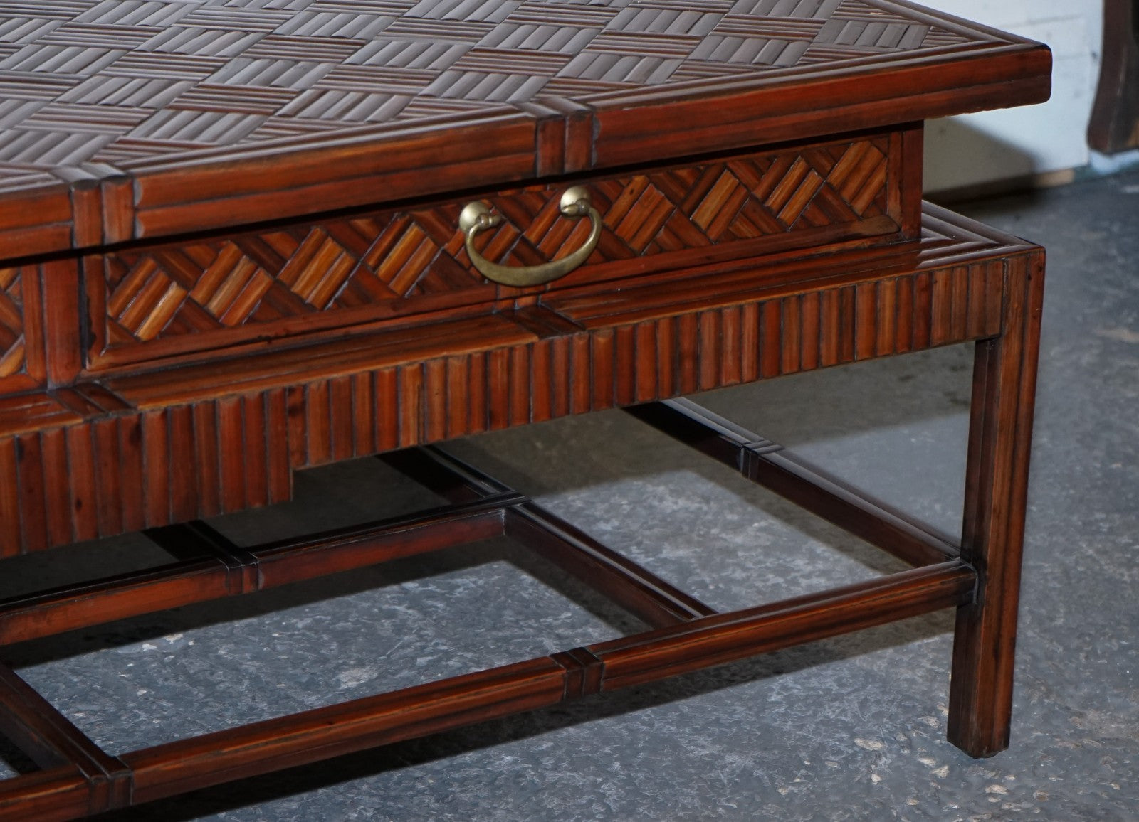 CIRCA 1950'S  MAITLAND & CLASCOE WAVEN FAUX BAMBOO PAGODA COFFEE TABLE DRAWERS