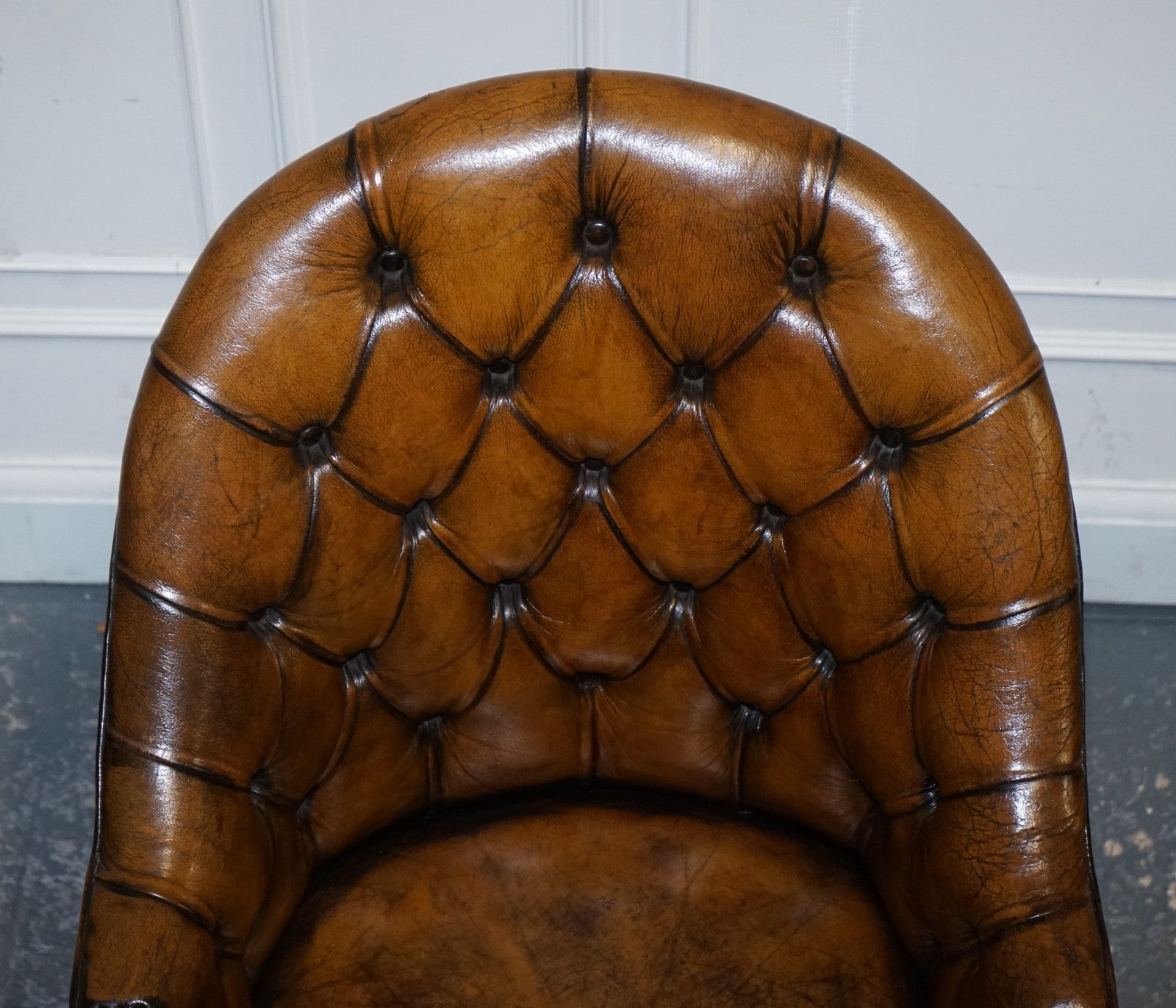ANTIQUE DEEP BUTTONED CHESTERFIELD GEORGIAN STYLE HAND DYED LEATHER DESK CHAIR
