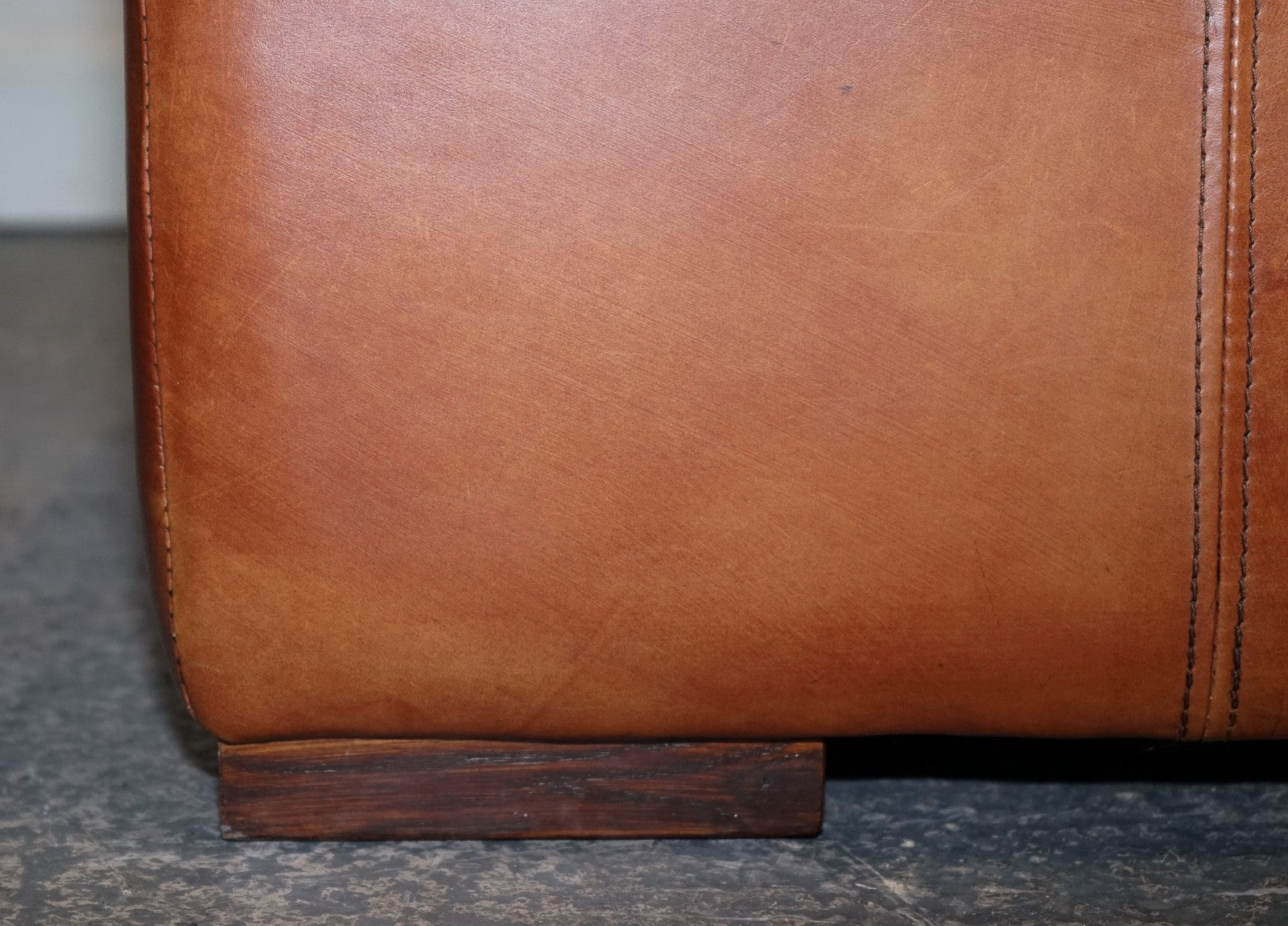 VINTAGE LARGE TAN LEATHER FOOTSTOOL OTTOMAN MADE BY HALO