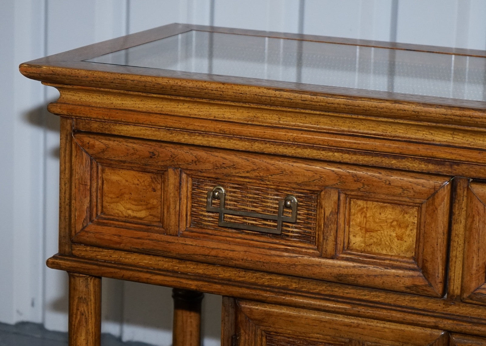 VINTAGE AMERICAN FAUX BAMBOO STYLE CONSOLE TABLE SMALL SIDEBOARD BY BURLINGTON