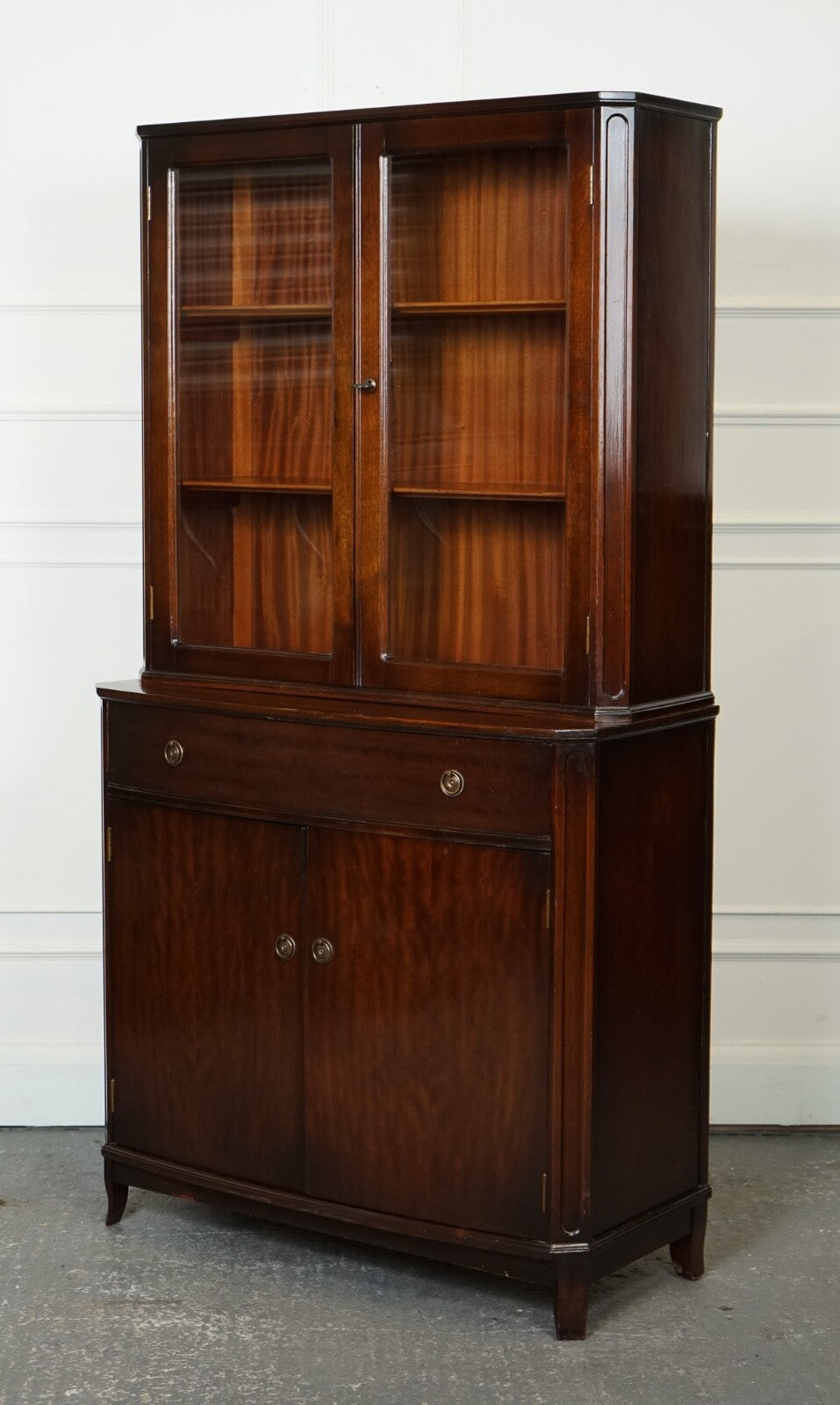 REGENCY STYLE HARDWOOD BOOKCASE CABINET GLAZED DOORS J1