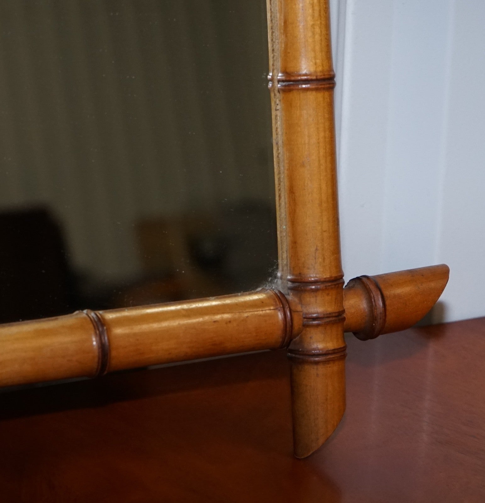 ANTIQUE FRENCH STYLE DECORATIVE FAUX BAMBOO WALL MIRROR