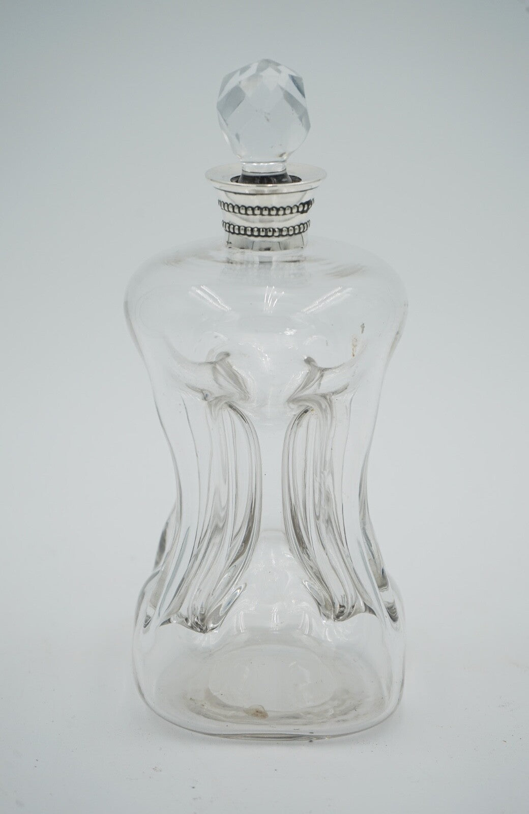 ANTIQUE 1891 WILLIAM HUTTON & SONS LONDON STERLING SILVER COLLAR PINCH DECANTER