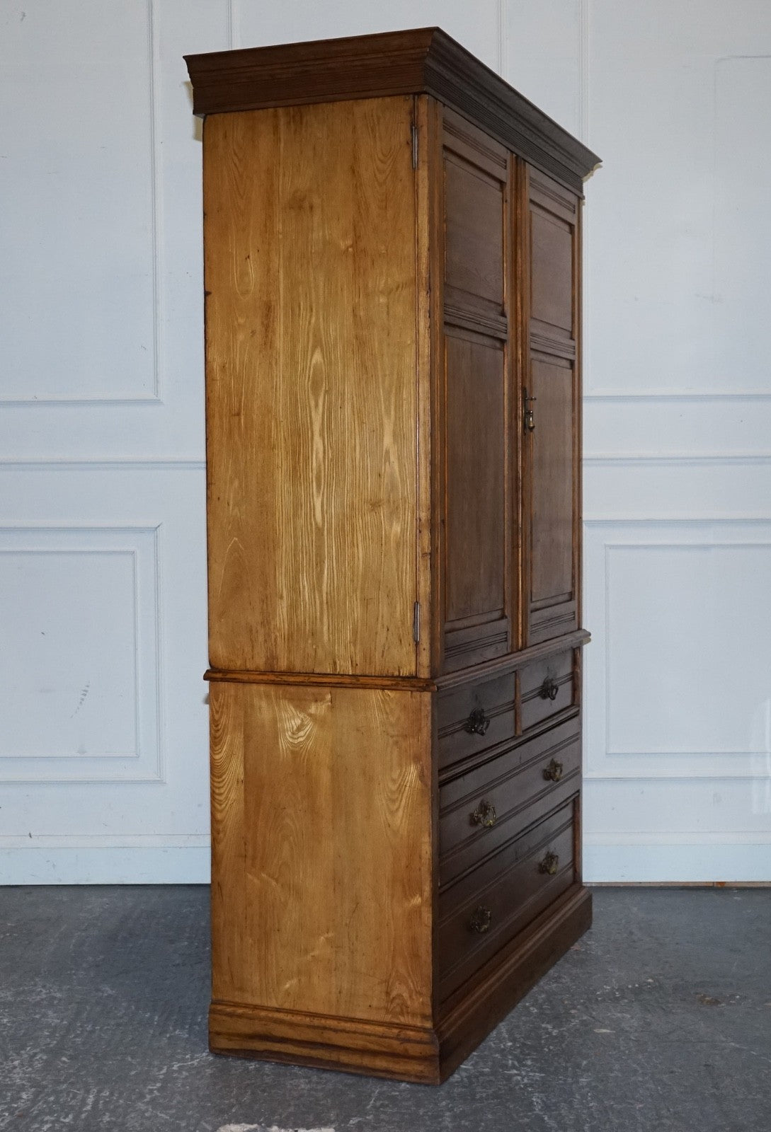 ANTIQUE VICTORIAN ENGLISH OAK LINEN PRESS WARDROBE WITH FOUR DRAWERS