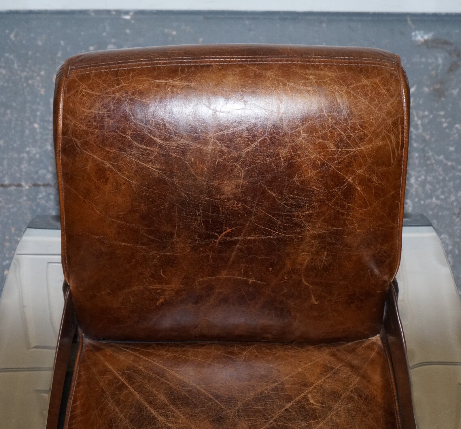 STUNNING PAIR OF FRENCH ART DECO CHROME AVIATOR HERITAGE BROWN LEATHER ARMCHAIRS