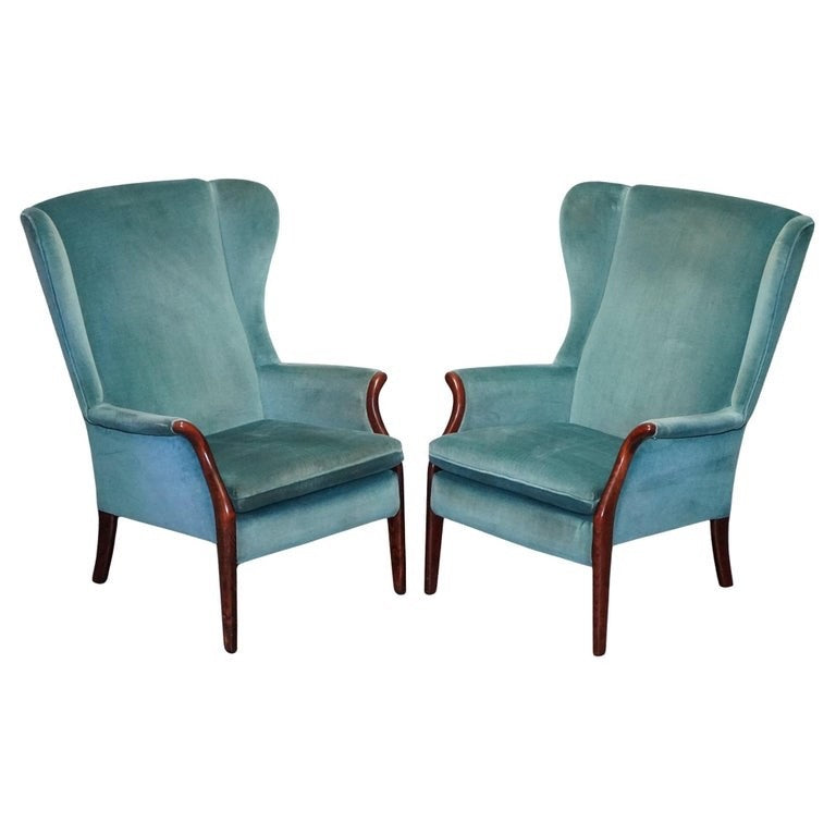 MID CENTURY VINTAGE PAIR OF PARER KNOLL FROXFIELD BLUE FABRIC WINGBACK ARMCHAIRS