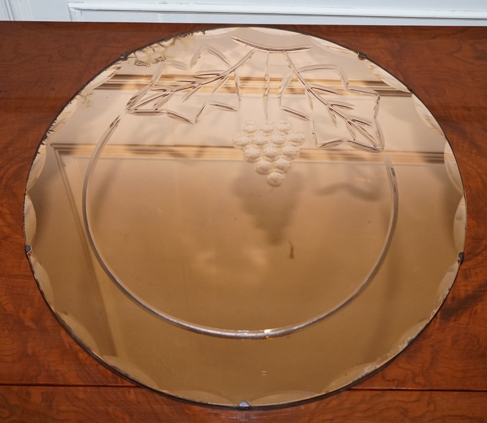 VINTAGE ART DECO PEACH GLASS BEVELED CIRCULAR WALL MIRROR