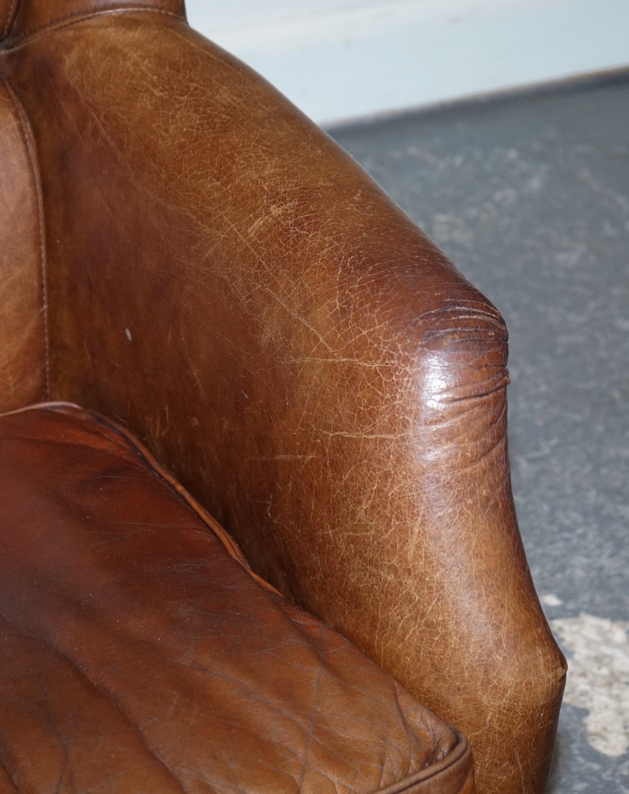 VINTAGE BROWN HERITAGE LEATHER READING LOUNGE ARMCHAIR HALO TIMOTHY OULTON STYLE