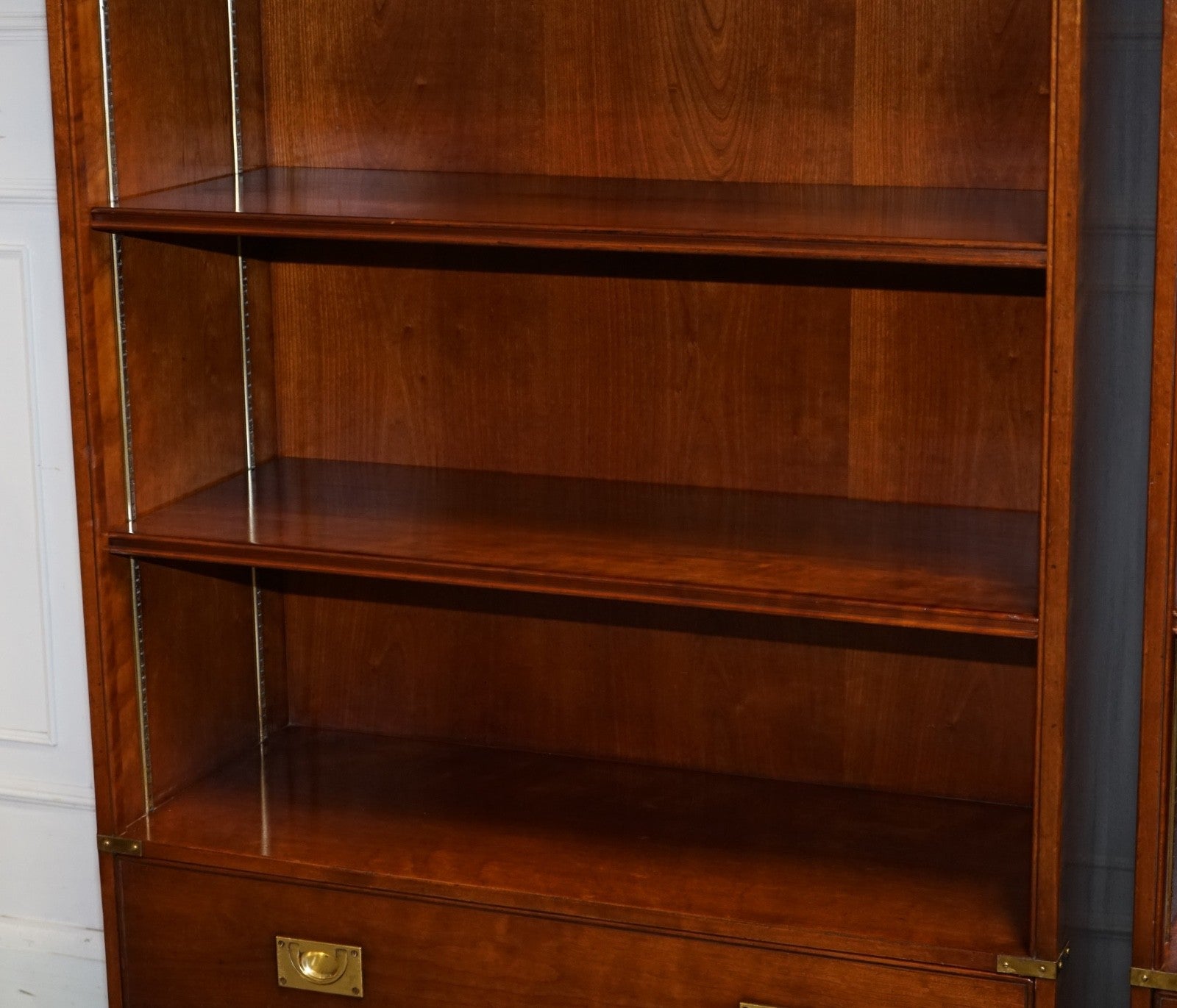 STUNNING PAIR OF KENNEDY HARRODS LONDON MILITARY CAMPAIGN OPEN BOOKCASES