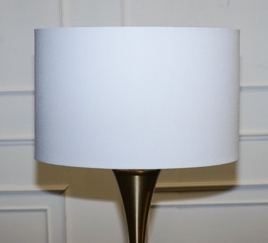 BEAUTIFUL GOLD FLOOR LAMP WITH WHITE SHADE