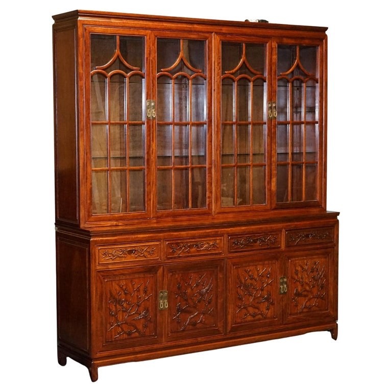 LARGE VINTAGE ORIENTAL CHINESE CARVED SOLID BOOKCASE DISPLAY CABINET WITH LIGHTS