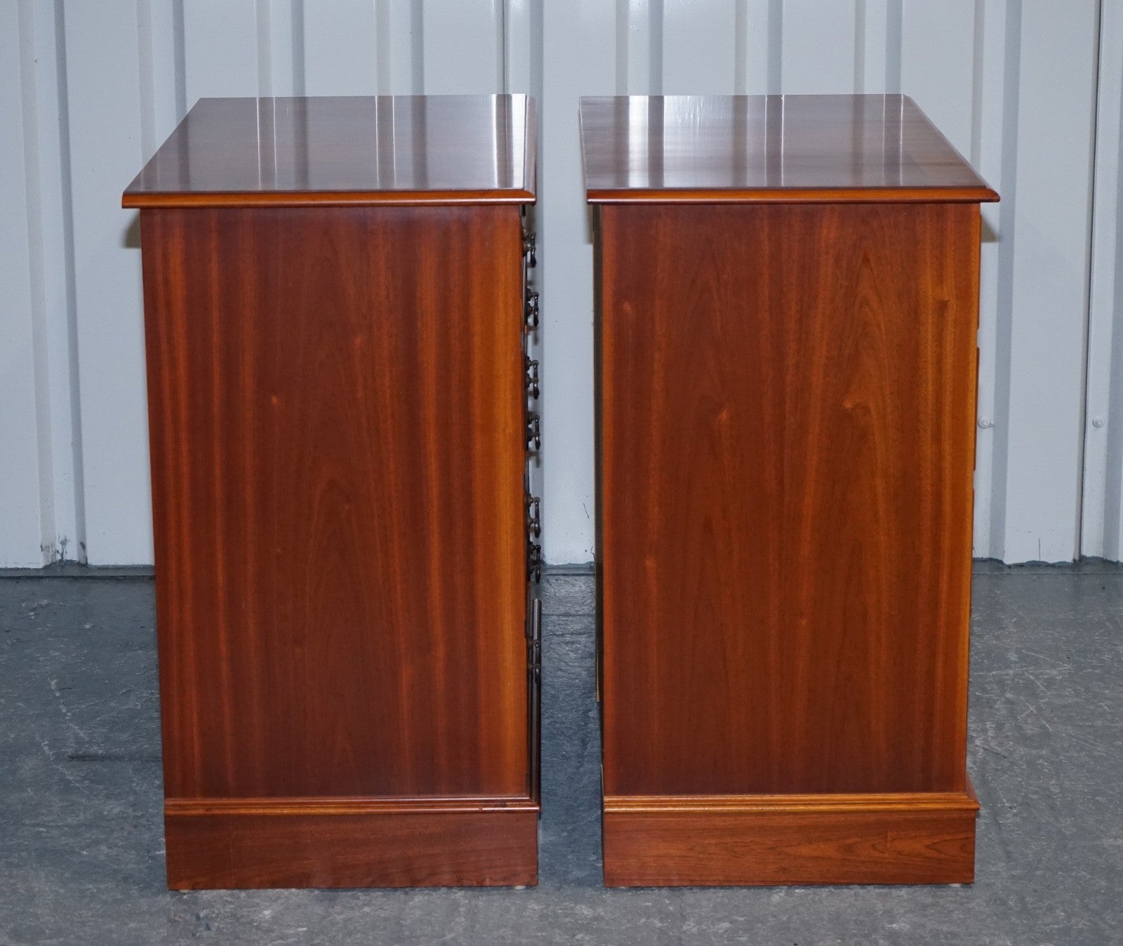 PAIR OF LARGE EDWARDIAN STYLE CHEST OF DRAWERS MADE BY PAUL SMITH BRIGHTON (3/3)
