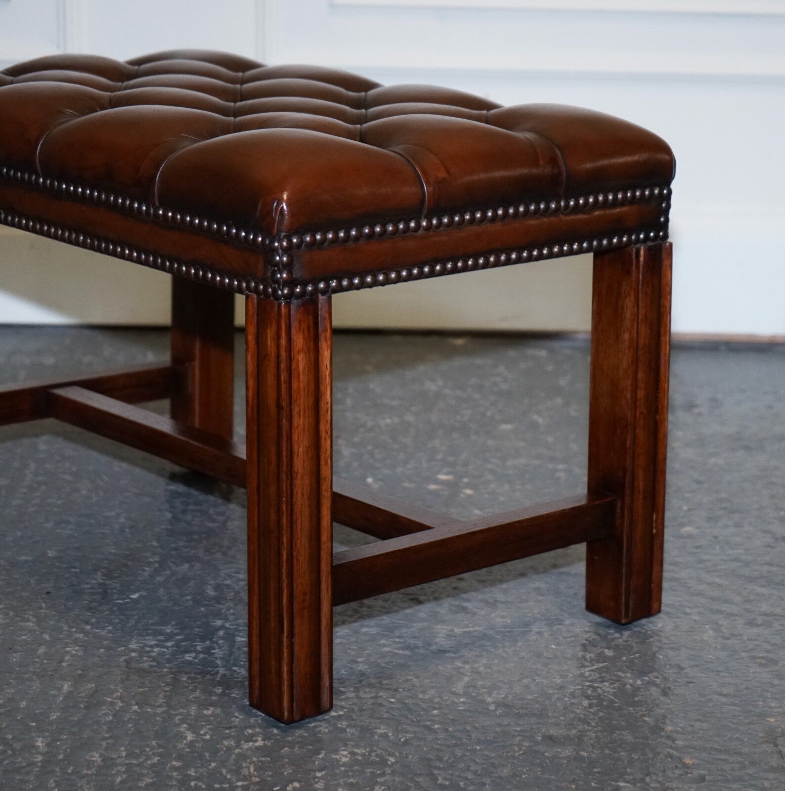 VINTAGE FULLY RESTORED CHESTERFIELD HAND DYED BROWN LEATHER TUFFED FOOTSTOOL