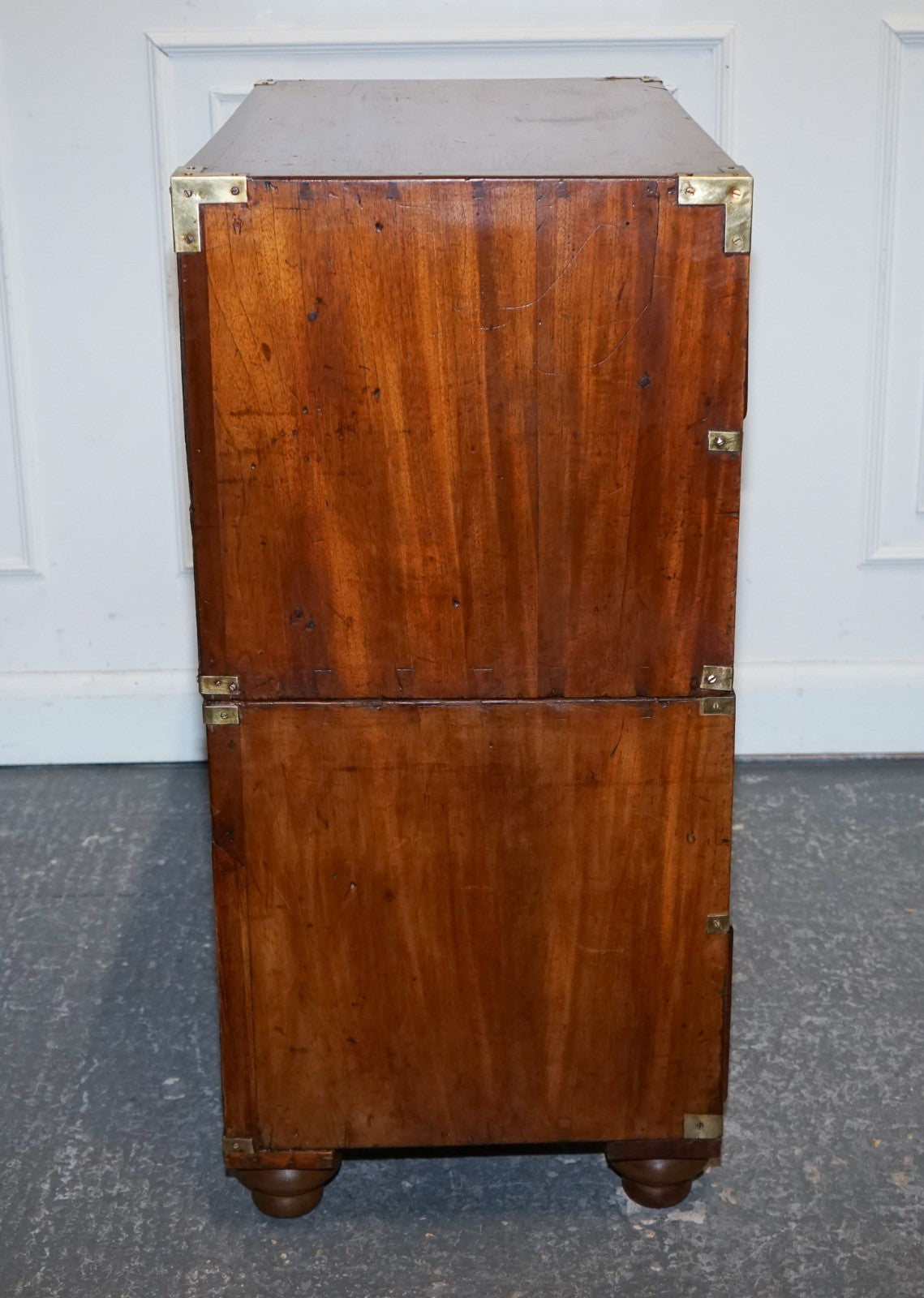 ANTIQUE 19TH CENTURY SATINWOOD MILITARY CAMPAIGN CHEST OF DRAWERS LOTS OF PATINA
