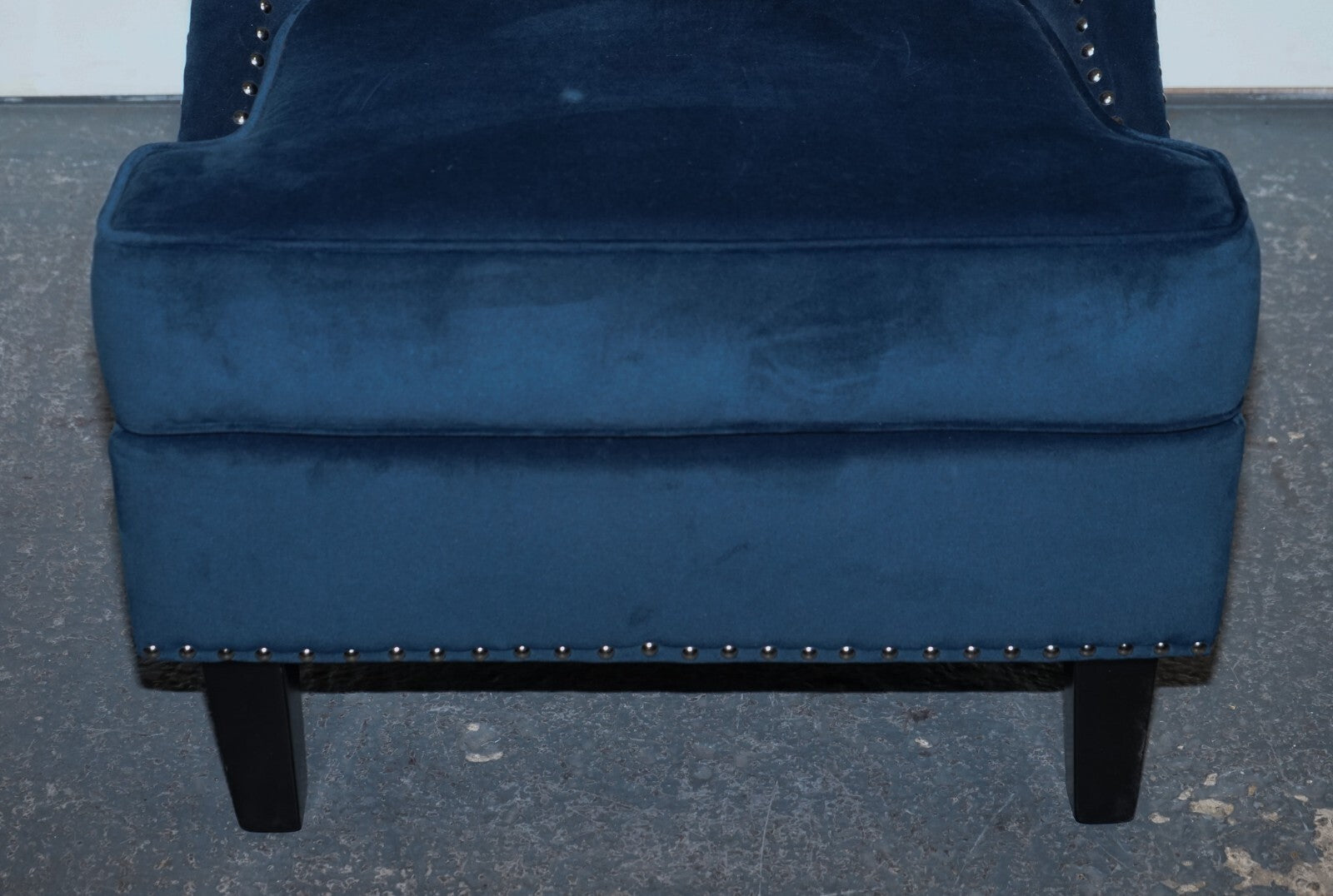 COTSWOLD LUXE EX SHOWROOM NAVY SLIPPER CHAIR WITH SILVER STUD DETAiL