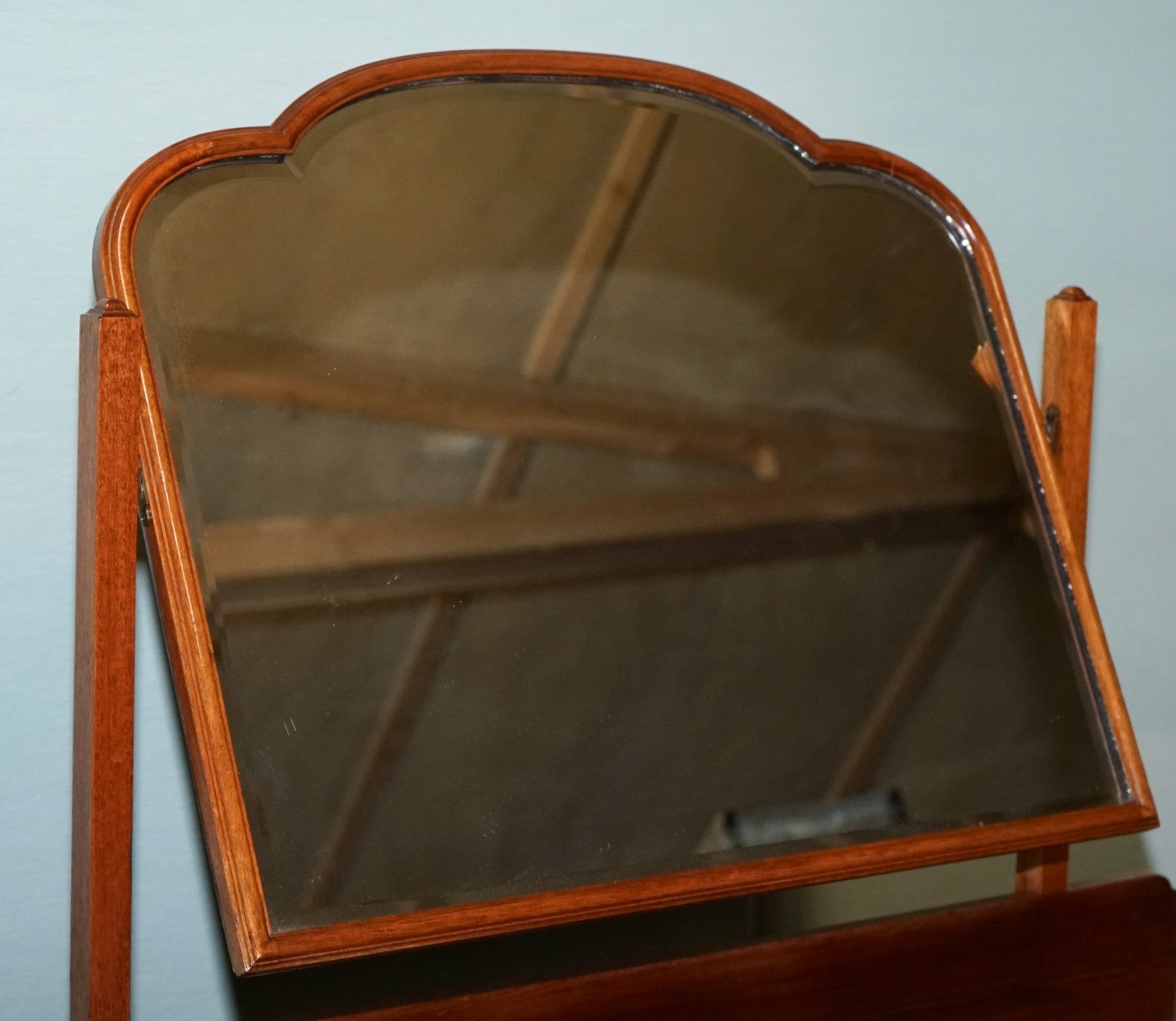 1930's ART DECO WALNUT DRESSING TABLE QUEEN ANNE STYLE DESK