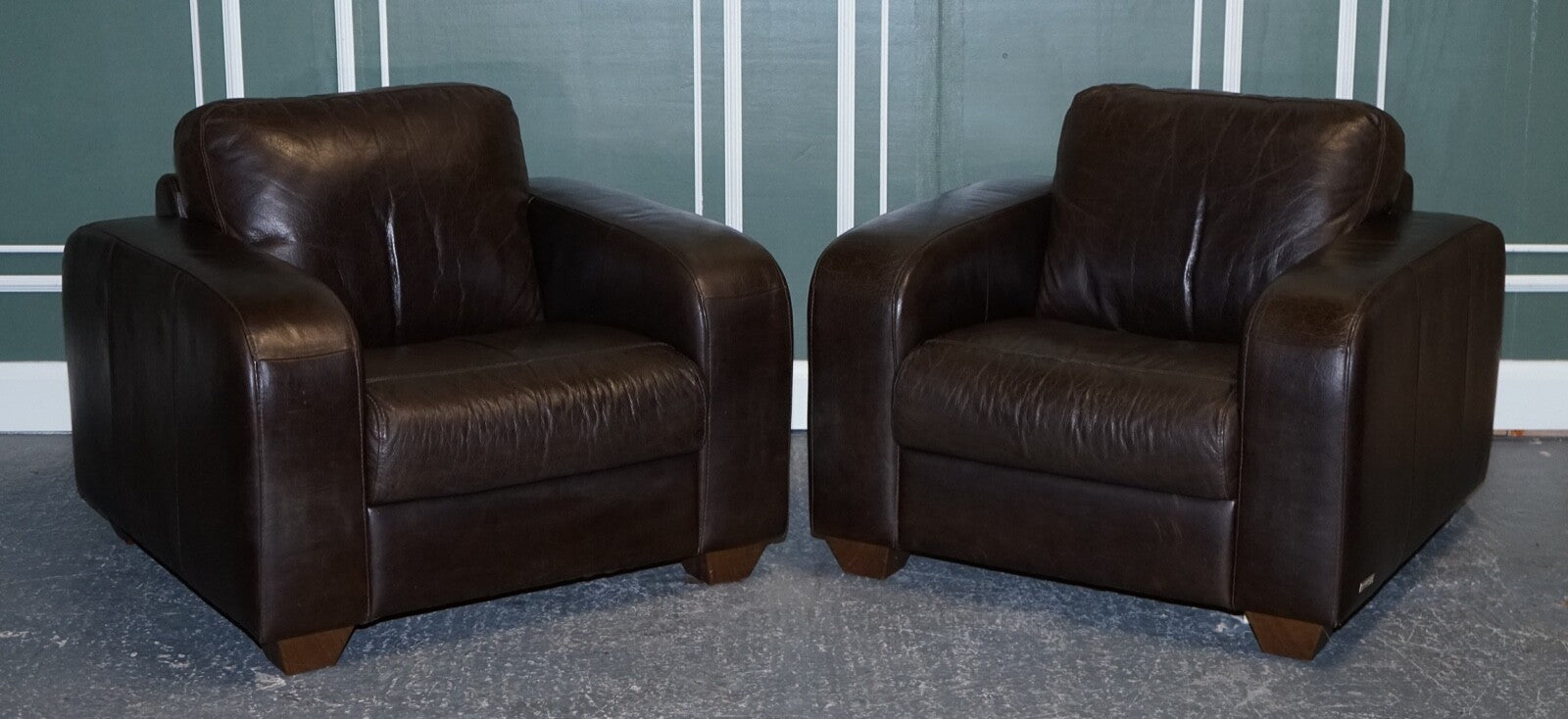 VINTAGE PAIR OF CHOCOLATE BROWN LEATHER ARMCHAIRS BY SOFITALIA