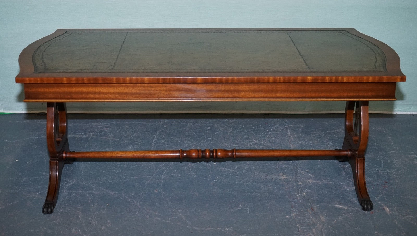 LARGE VINTAGE HUNTER GREEN LEATHER TOP COFFEE TABLE