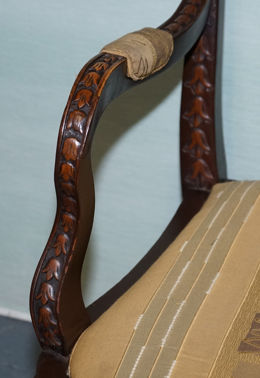 ANGLO INDIAN WOODEN HEAVILY CARVED ELEPHANT DETAIL SINGLE CAVER ARMCHAIR