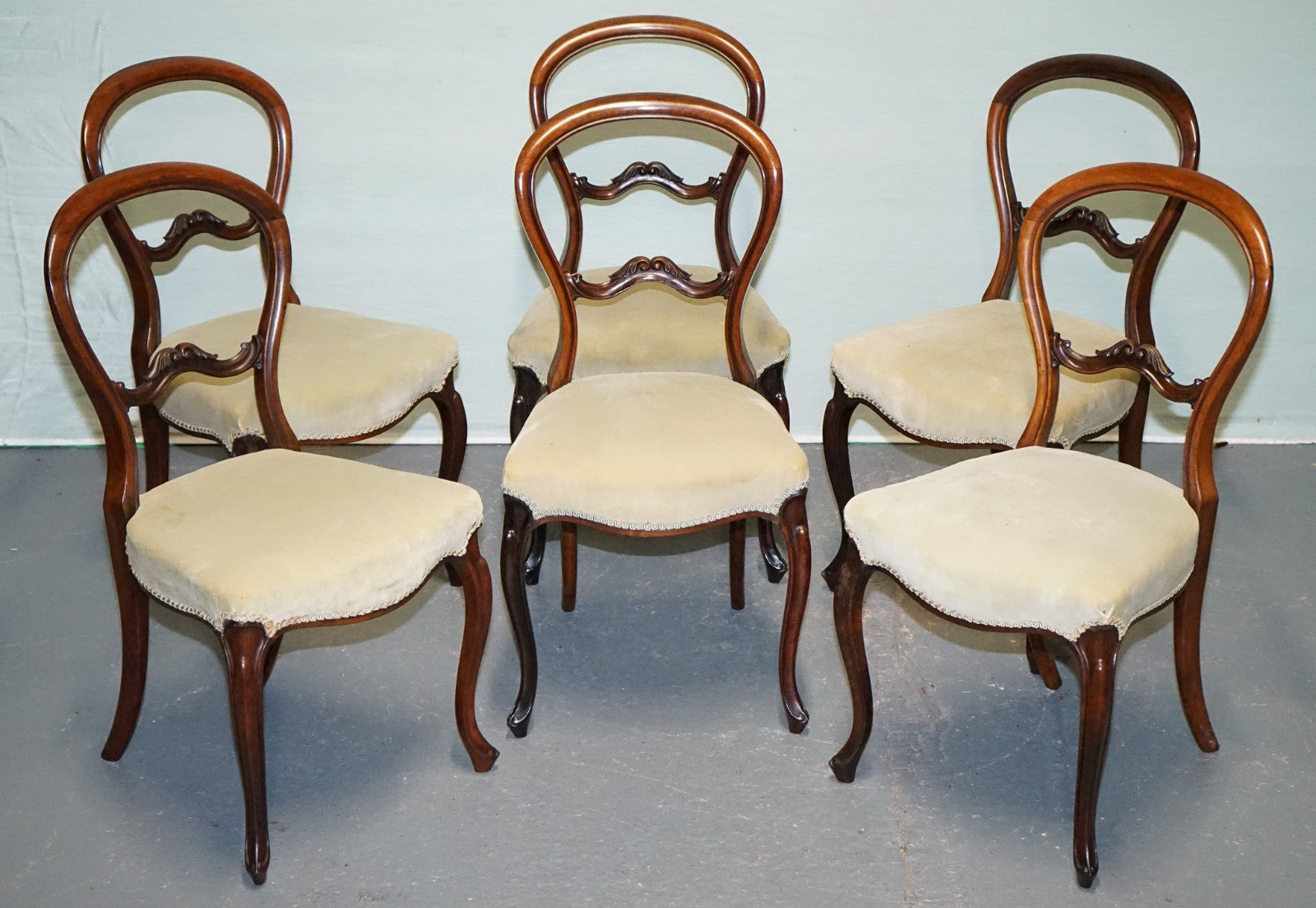 SET OF SIX CIRCA 1860 VICTORIAN BALLOON BACK DINNING CHAIRS