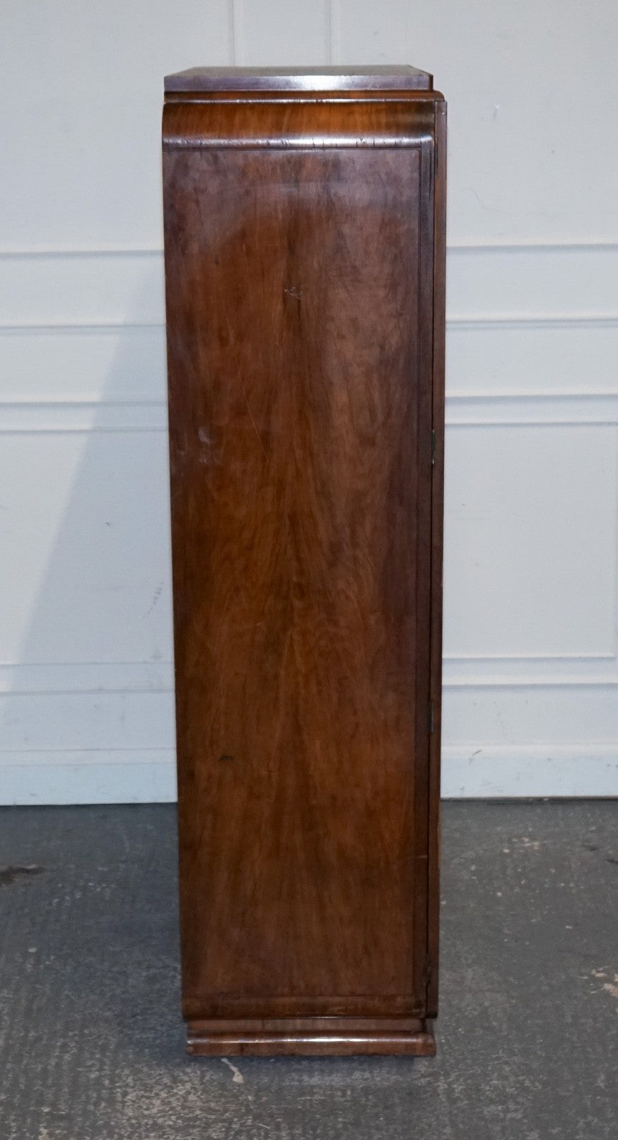 STUNNING ART DECO 1920 LARGE BURR WALNUT TWO DOOR WARDROBE OR AMOIRE