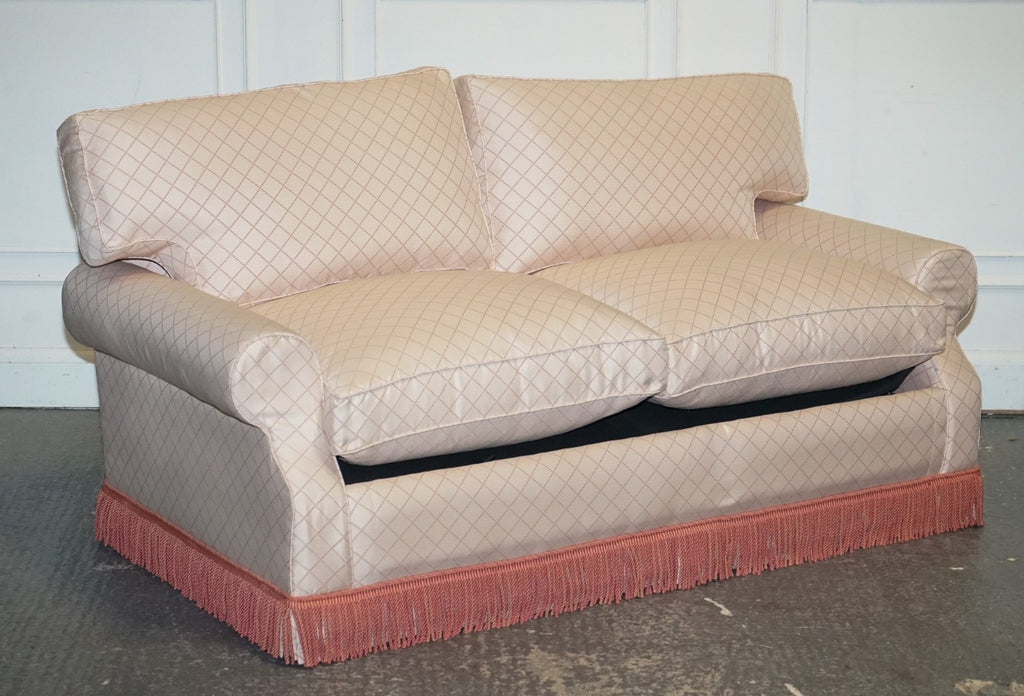 TRADITIONAL ENGLISH COUNTRY HOUSE TWO SEATER SOFA BED FEATHER FILLED CUSHIONS