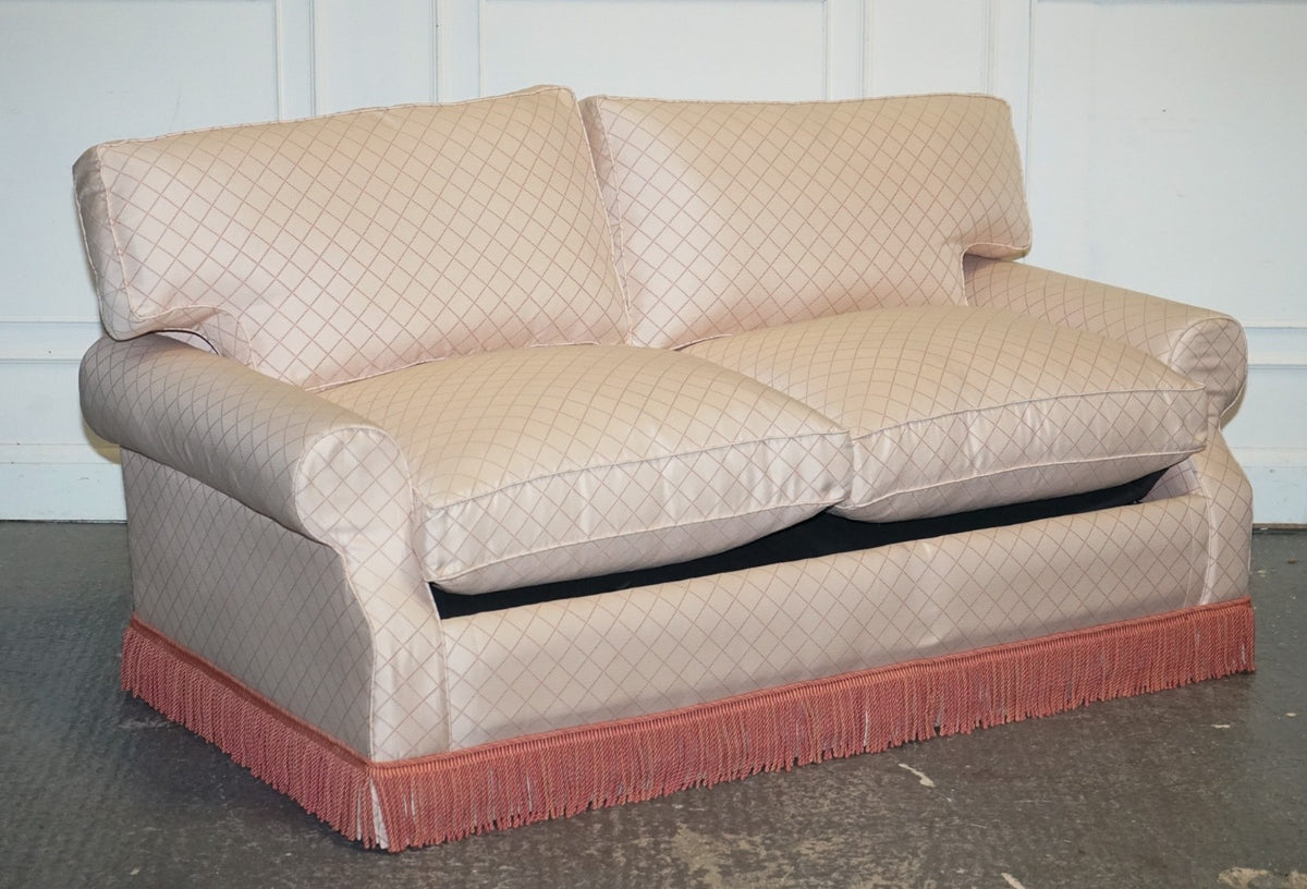 TRADITIONAL ENGLISH COUNTRY HOUSE TWO SEATER SOFA BED FEATHER FILLED CUSHIONS
