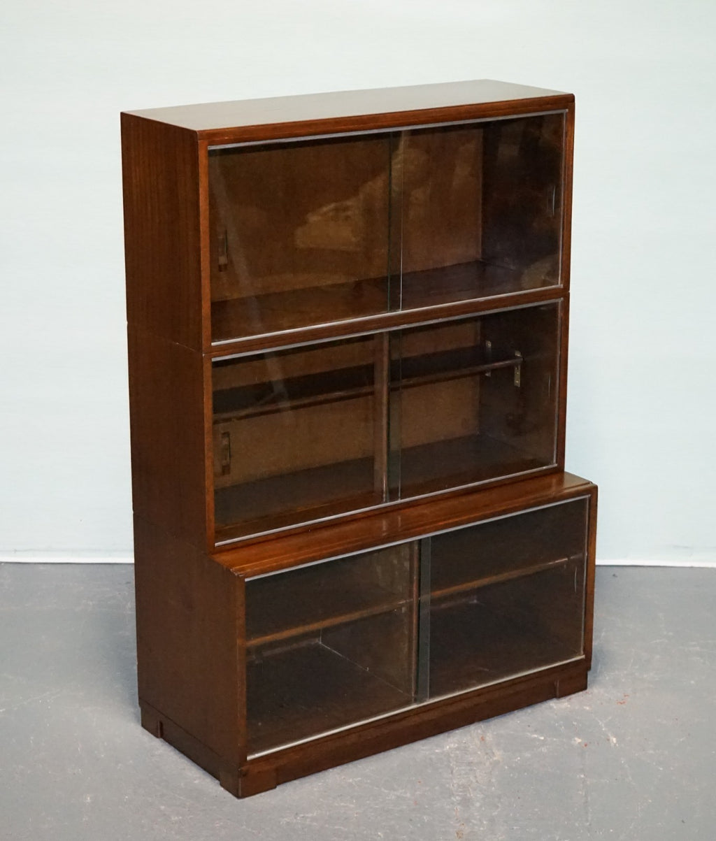 CIRCA 1930s MINTY OF OXFORD THREE TIER GLASS FRONT BARRISTER BOOKCASE CABINET