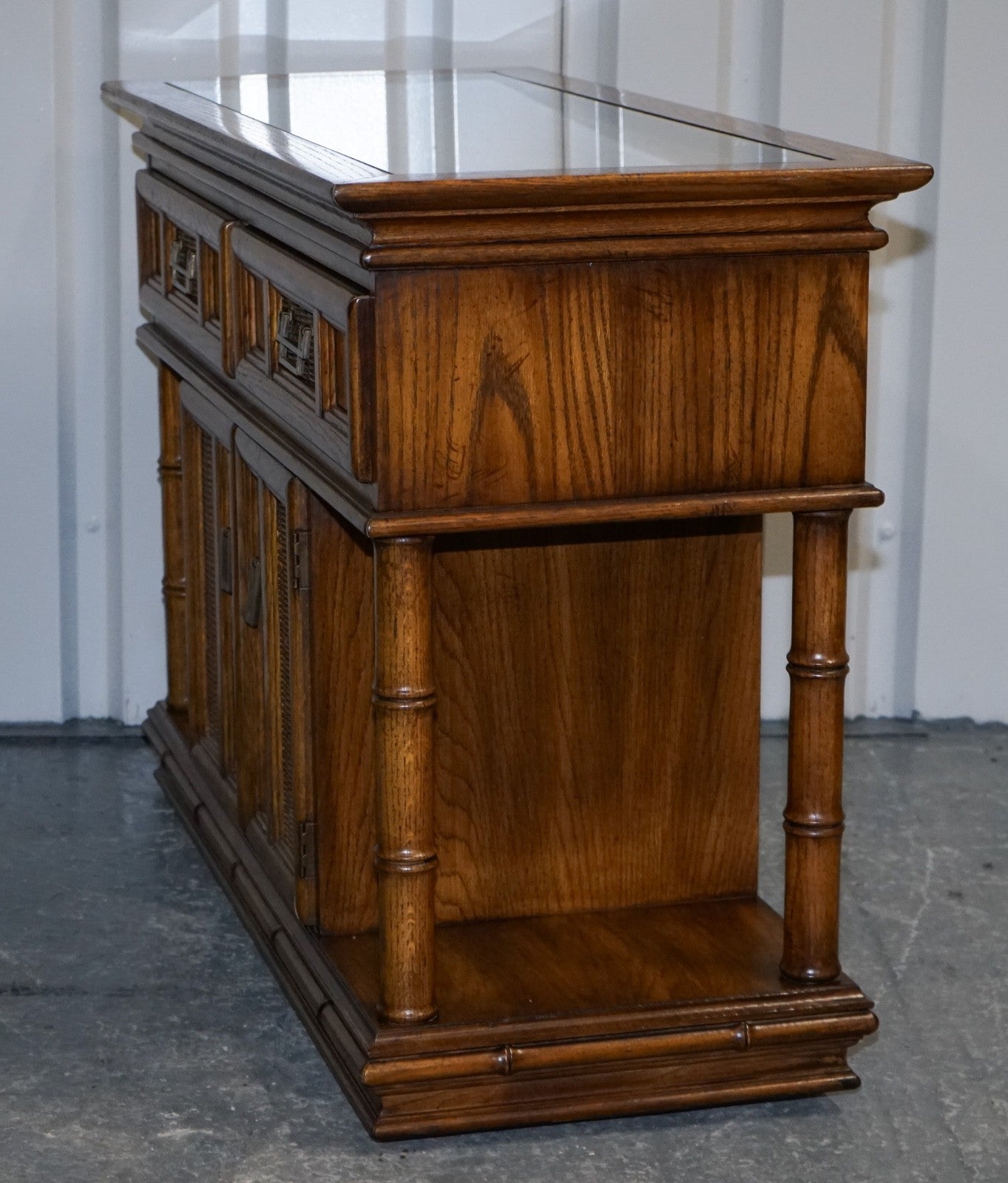 VINTAGE AMERICAN FAUX BAMBOO STYLE CONSOLE TABLE SMALL SIDEBOARD BY BURLINGTON