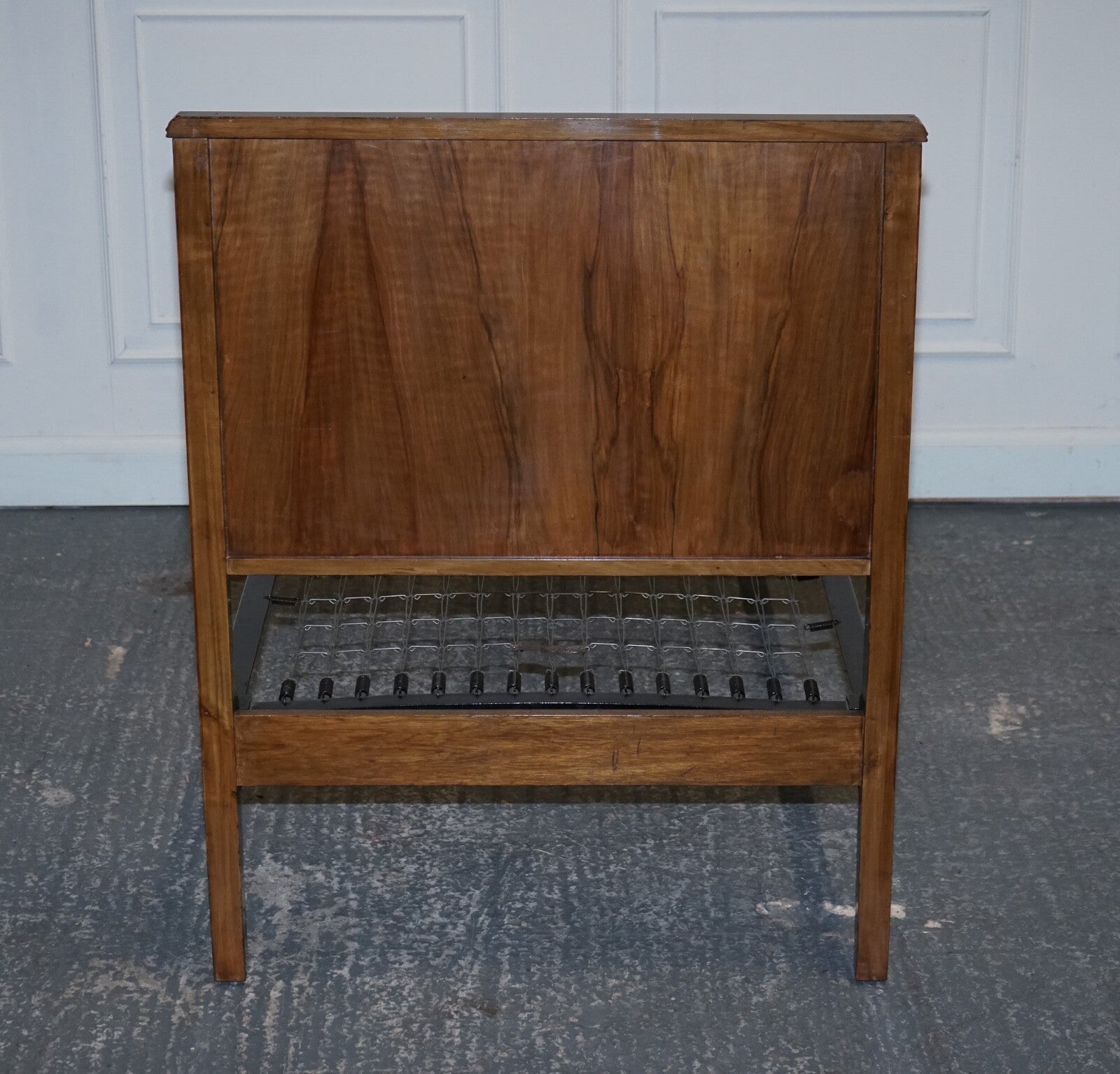 ART DECO BURR WALNUT DECORATIVE INLAID PANELS SINGLE BED (1/2)