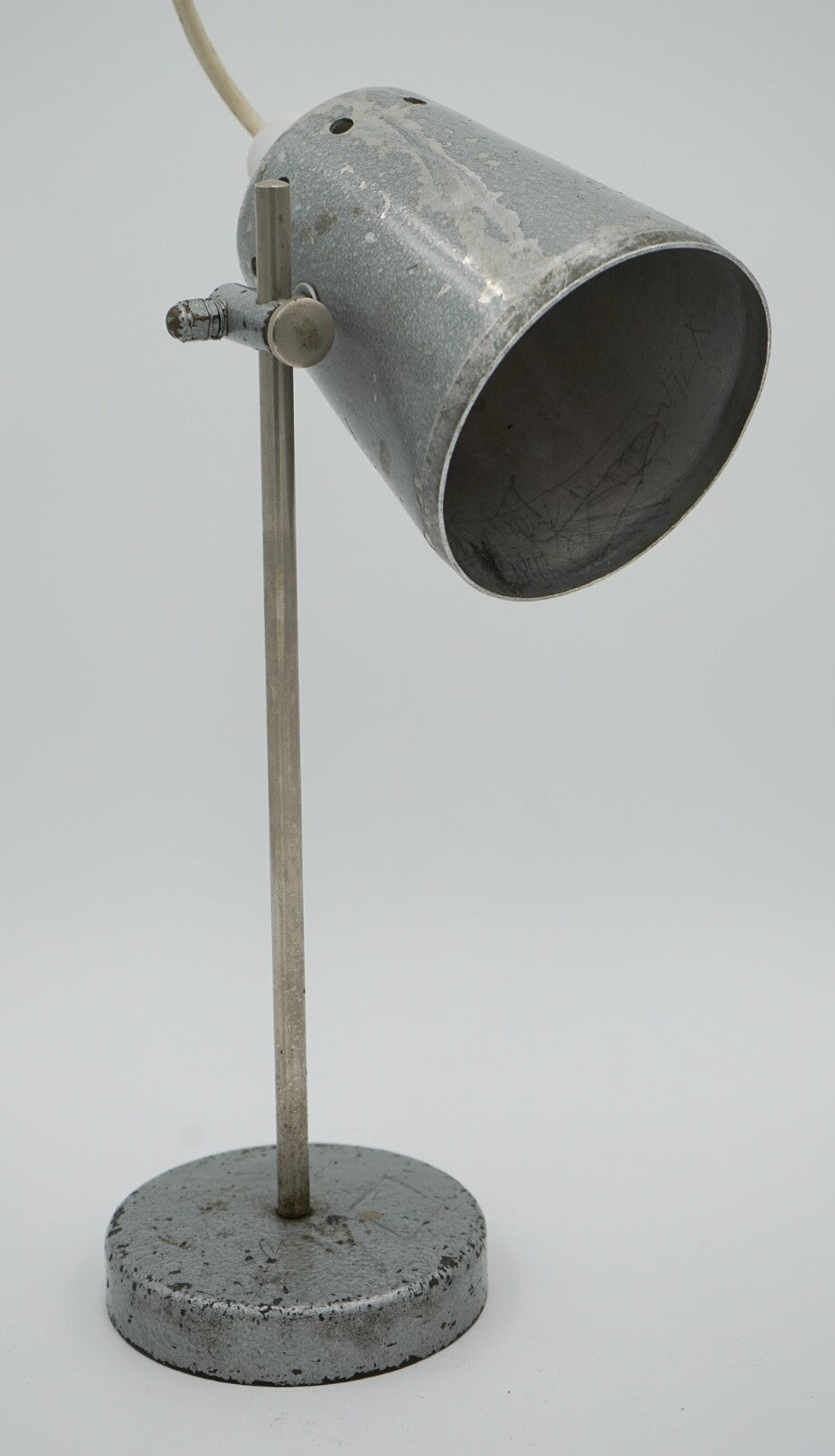 1940'S ENGLISH SALVAGED LABORATORY SCHOOL TABLE ADJUSTABLE LIGHT 005