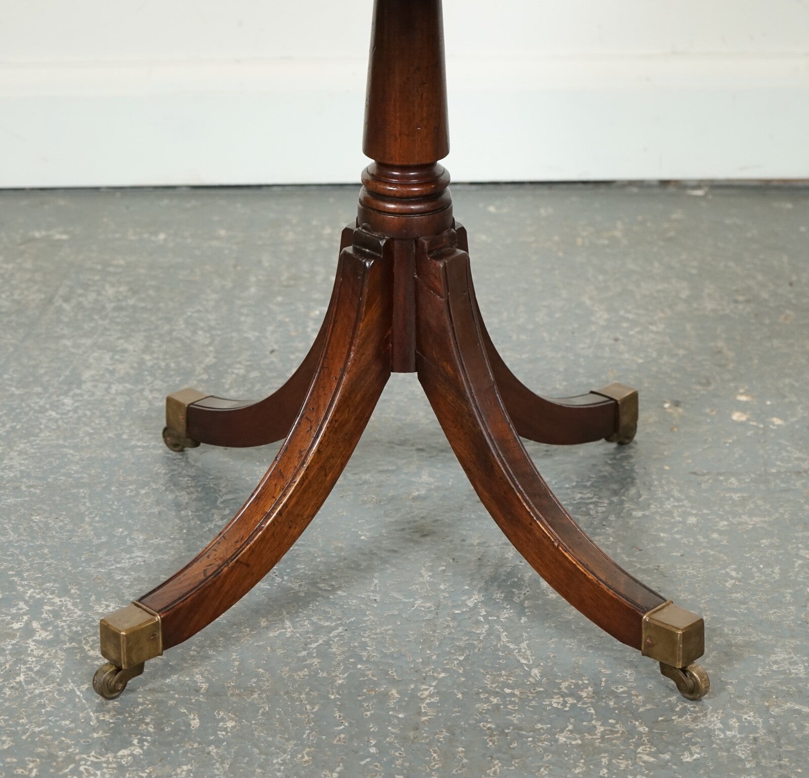 REVOLVING MILITARY CAMPAIGN REGENCY STYLE DRUM SIDE END TABLE BEVAN FUNNELL