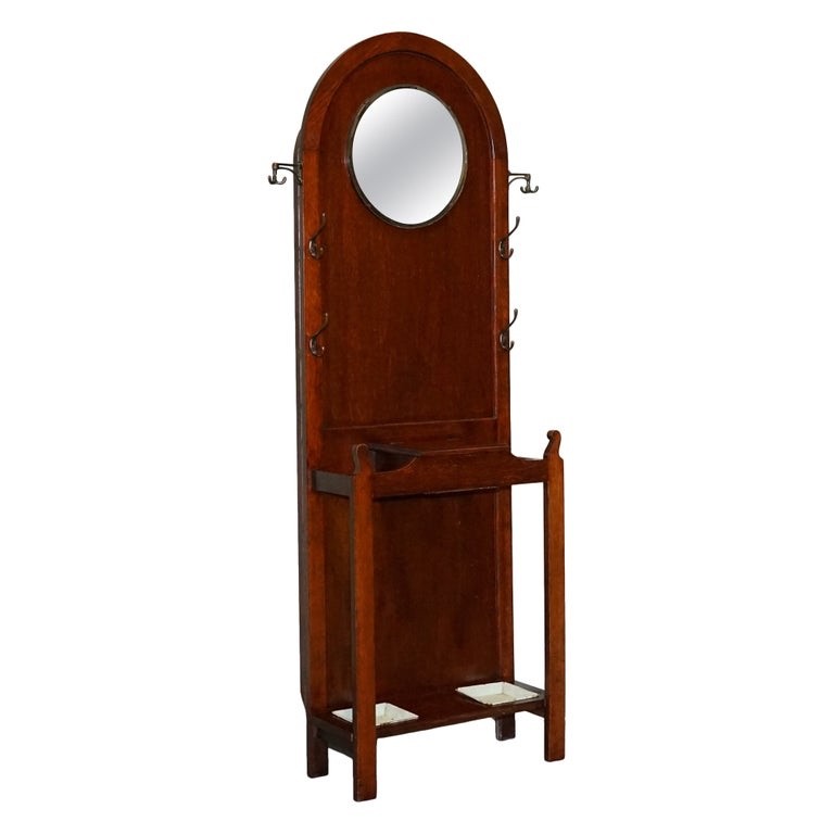 ANTIQUE ATCRAFT OAK HAT AND UMBRELLA HALLWAY STAND WITH A MIRROR