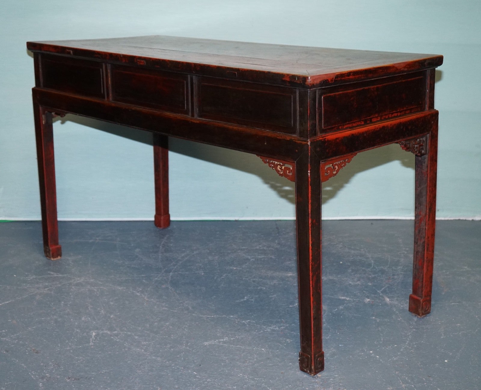 1800 ANTIQUE QING DYNASTY LACQUERED ORIENTAL CHINESE CONSOLE TABLE CARVED FLORAL