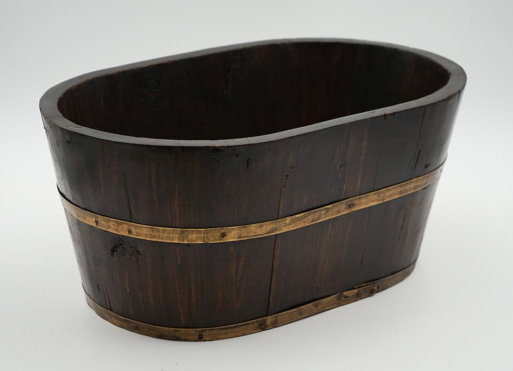 ANTIQUE ENGLISH OAK PLANTER OR CHAMPAGNE COOLER BUCKET WITH BRASS TRIM