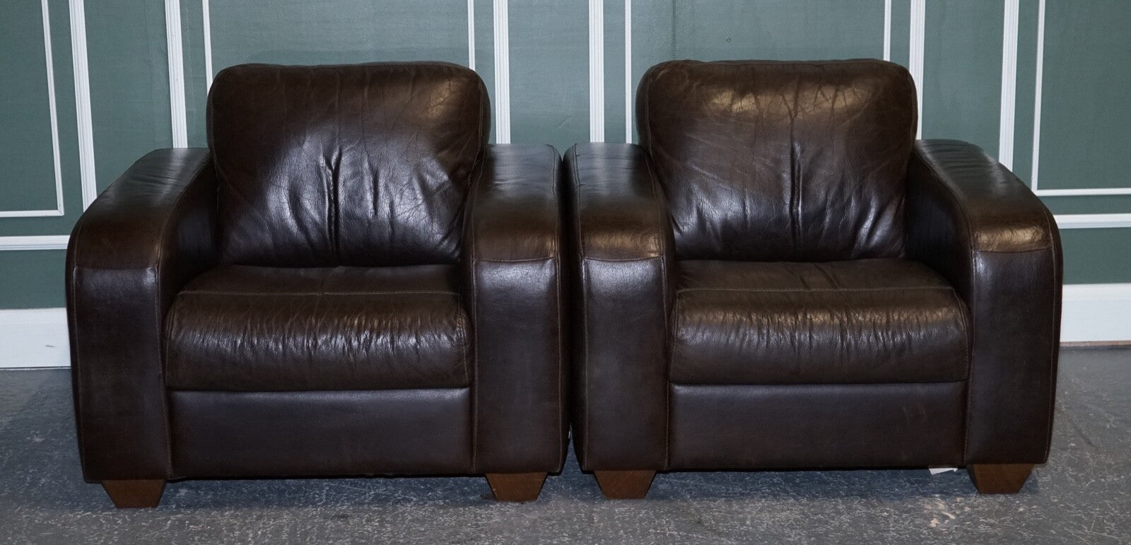 VINTAGE PAIR OF CHOCOLATE BROWN LEATHER ARMCHAIRS BY SOFITALIA