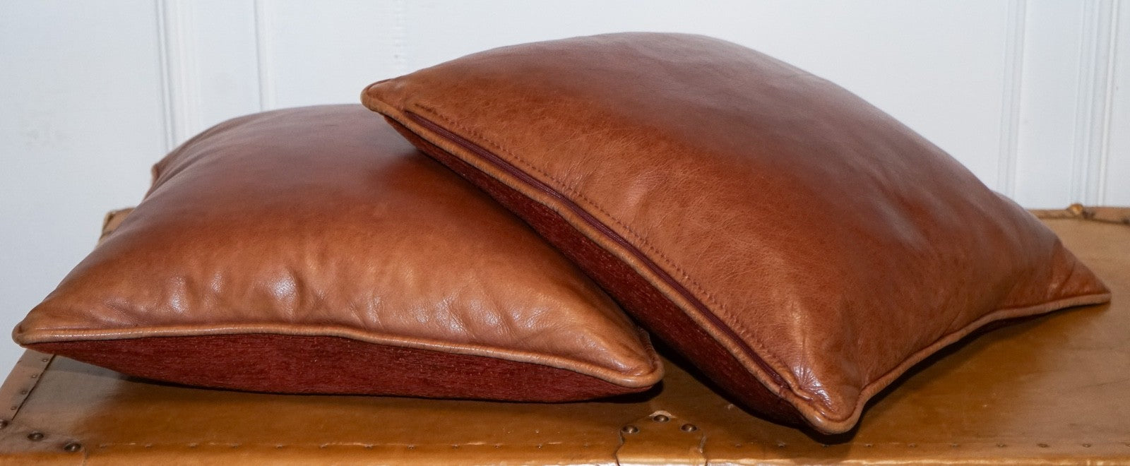 VINTAGE PAIR OF FEATHER FILLED CHESTNUT BROWN LEATHER & FABRIC SCATTER CUSHIONS