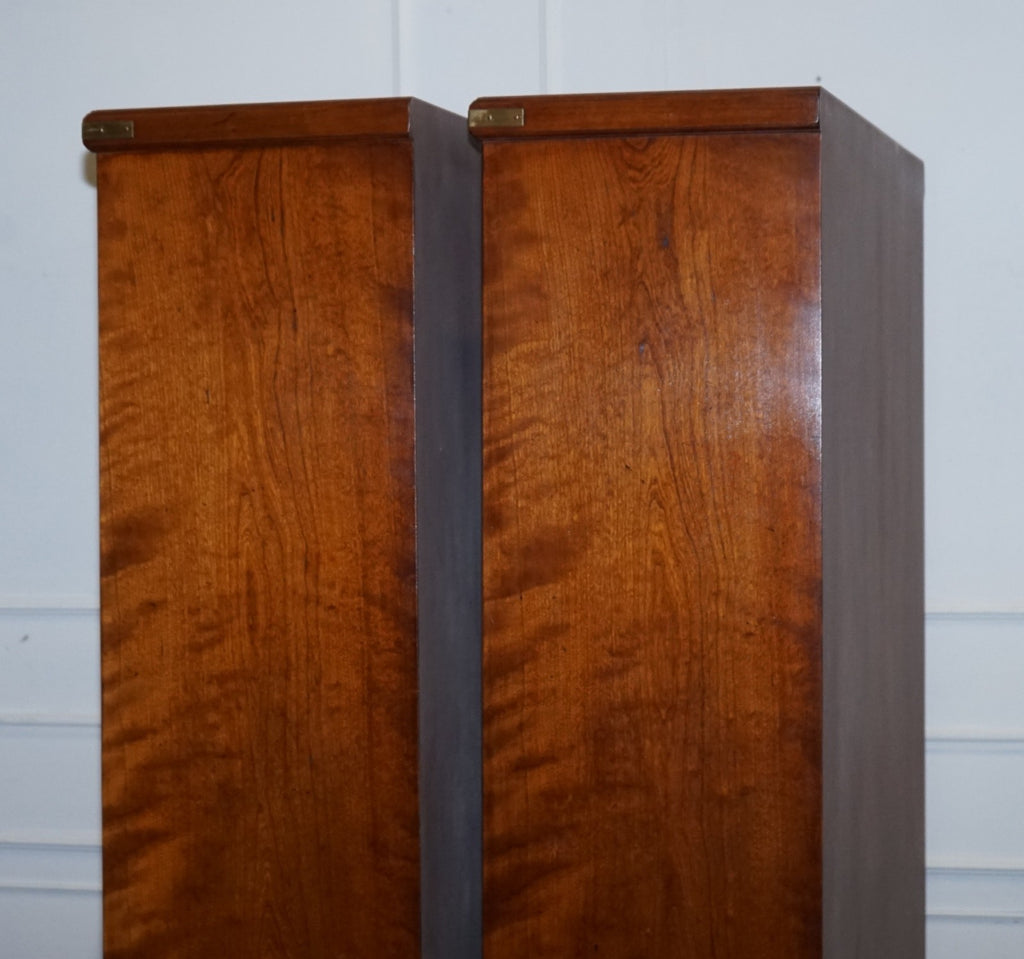 STUNNING PAIR OF KENNEDY HARRODS LONDON MILITARY CAMPAIGN OPEN BOOKCASES