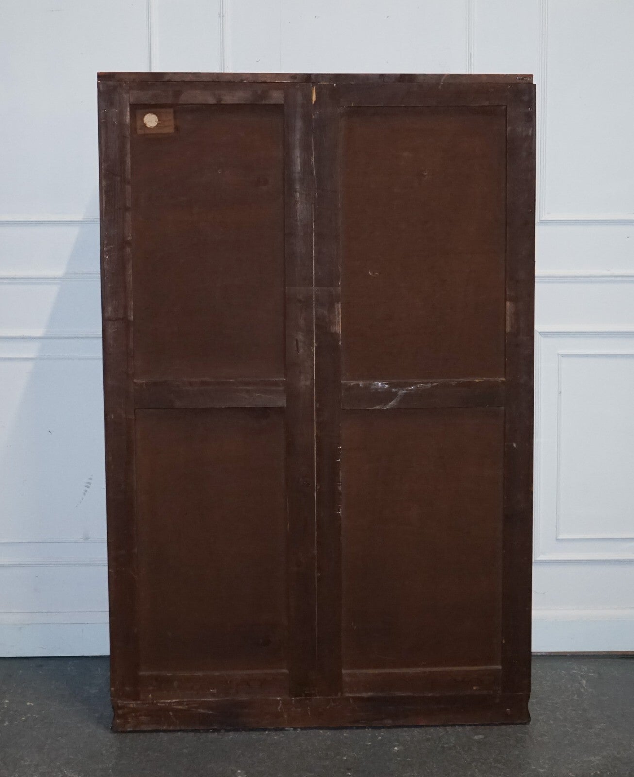 BEAUTIFUL ART DECO BLONDE WALNUT DOUBLE DOOR WARDROBE ARMOiRE