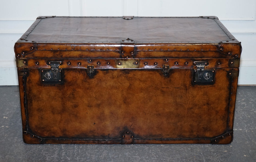 FULLY RESTORED HAND DYED BROWN LEATHER LOCKABLE STORAGE TRUNK