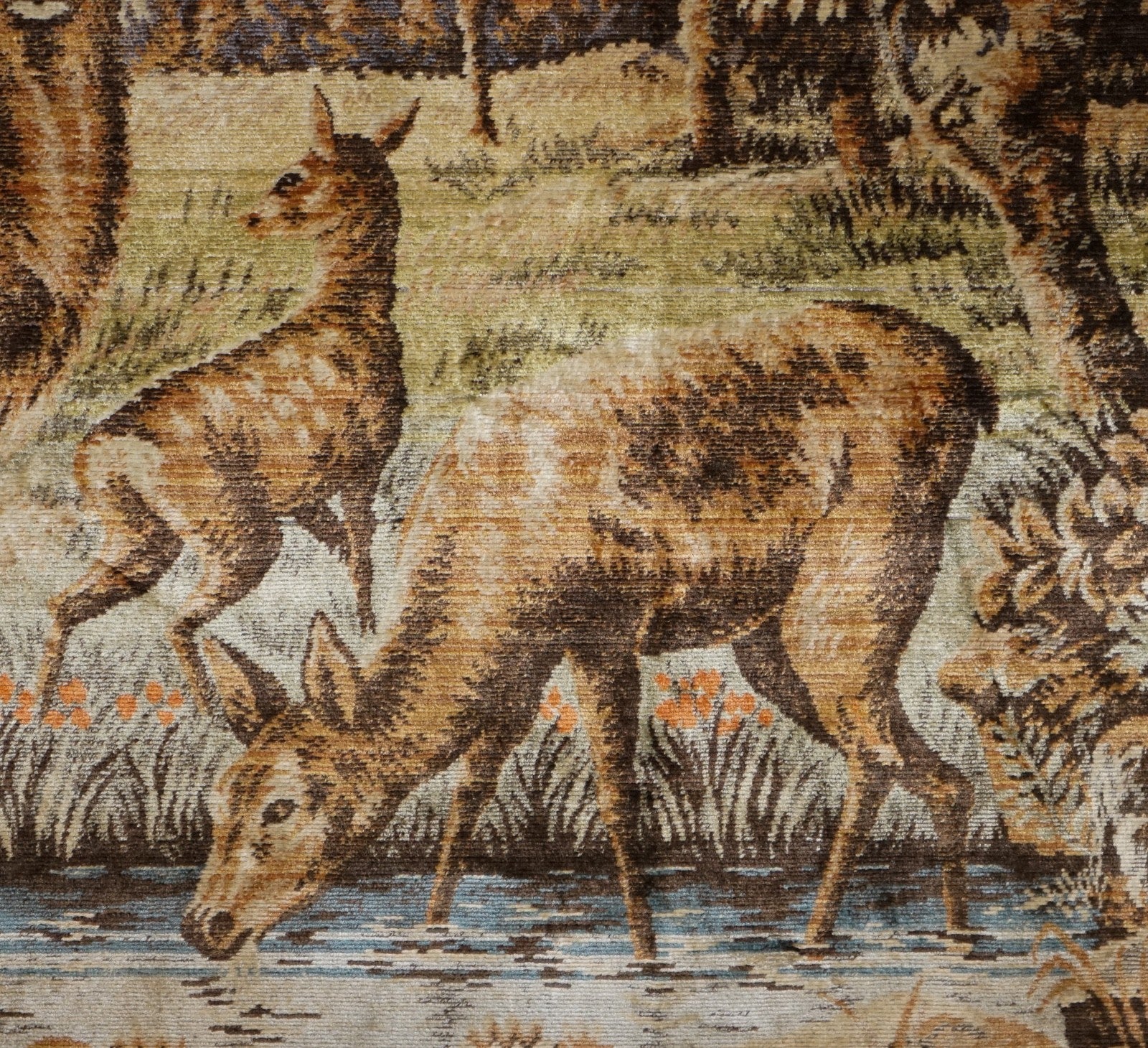 VINTAGE WOVEN WALL TAPESTRY WOODLAND STAG & DEER SCENE RUSTIC HUNTiNG LODGE
