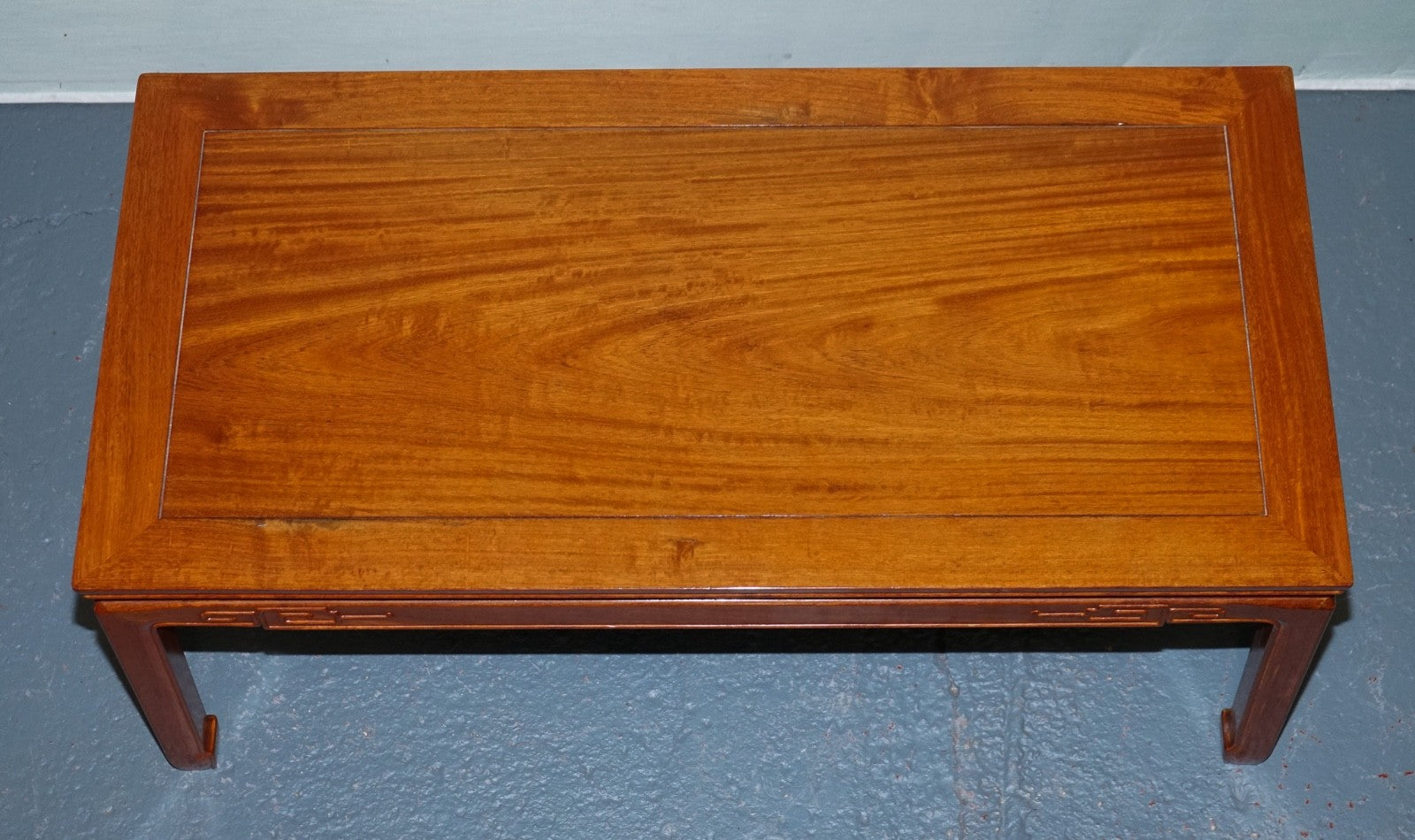 VINTAGE ORIENTAL CHINESE RECTANGULAR TEAK CARVED COFFEE TABLE